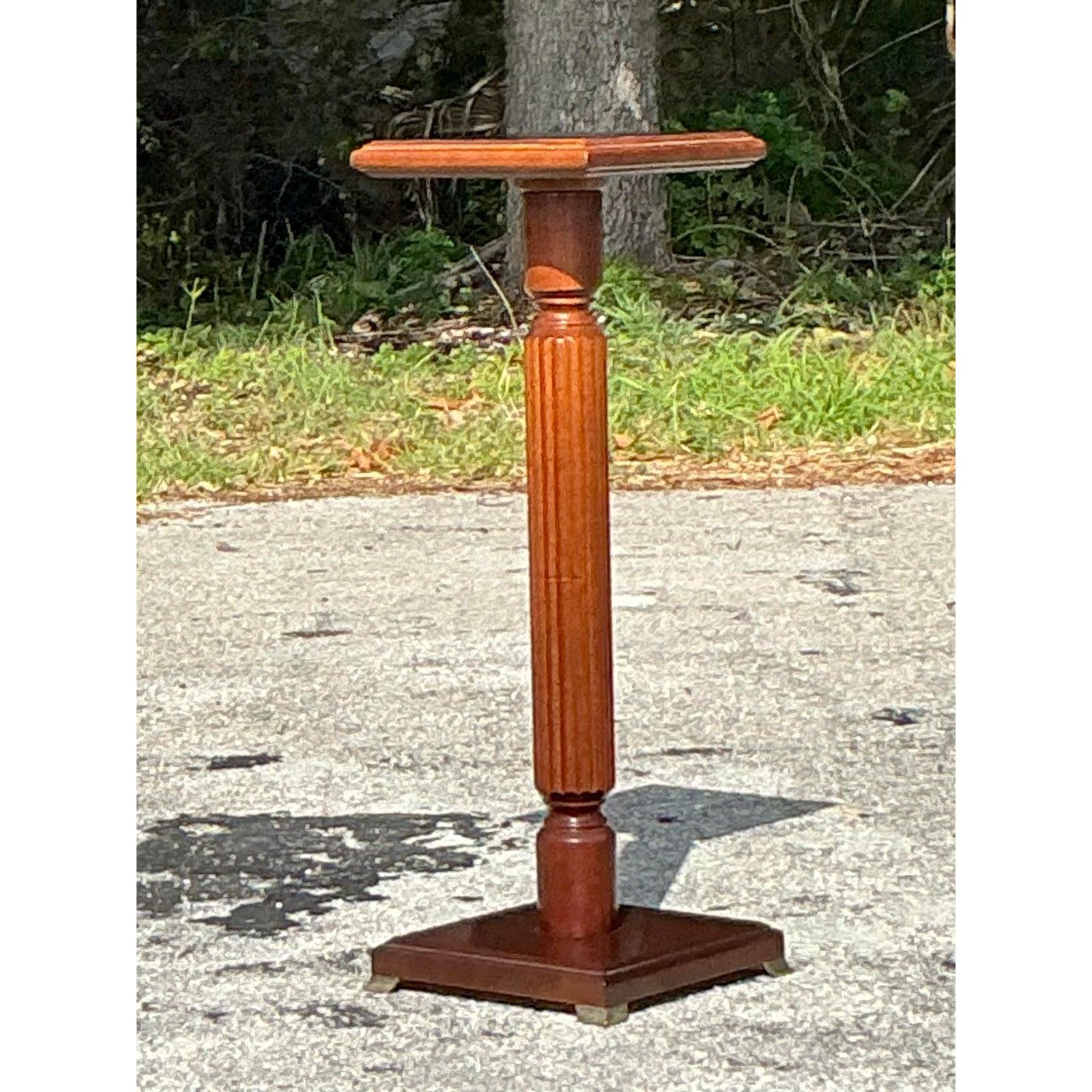 Vintage Regency Kanneliertes Pedestal im Zustand „Gut“ im Angebot in west palm beach, FL