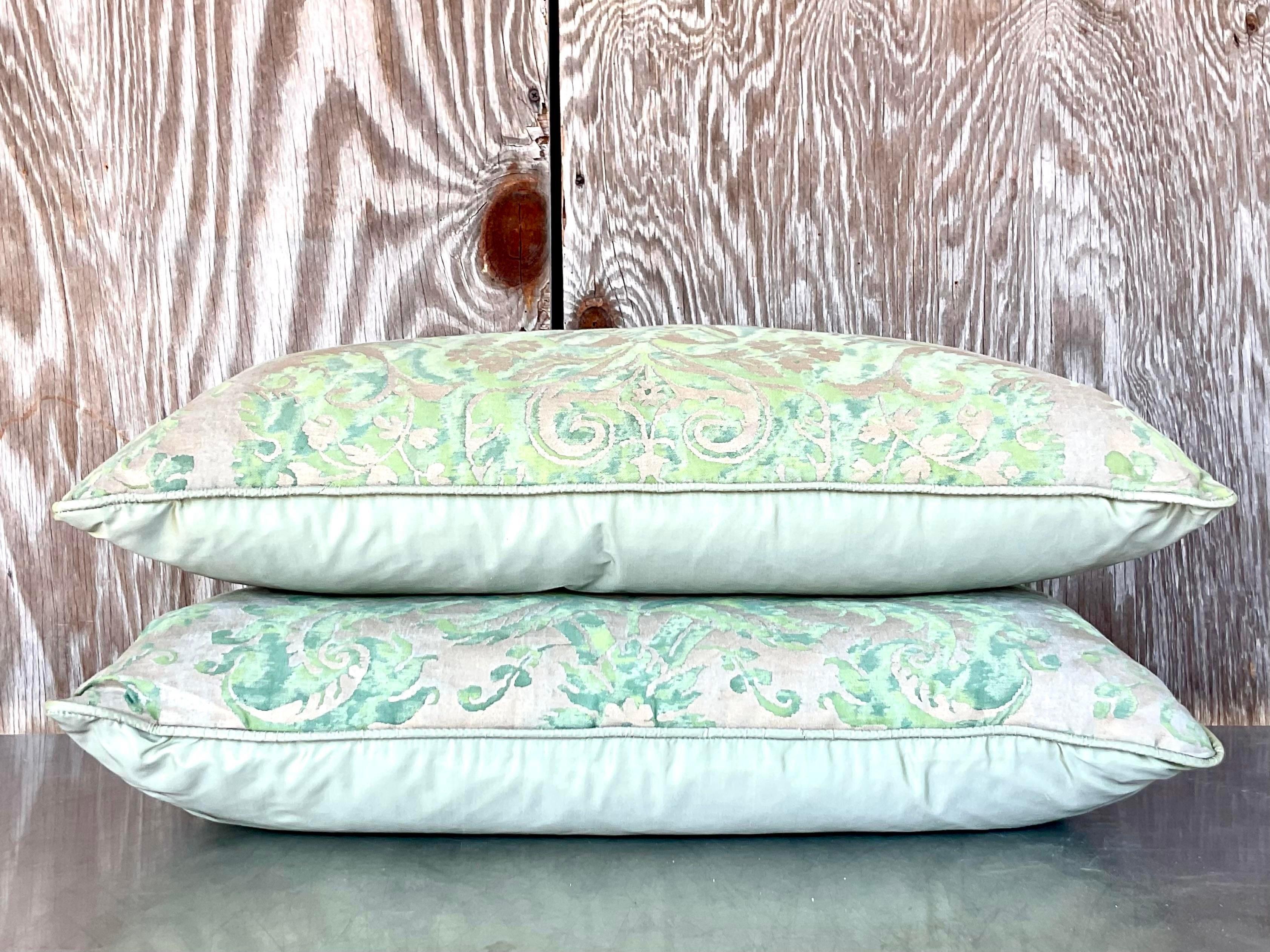 Vintage Regency Fortuny Brocade Rectangle Throw Pillows - Set of Two 3