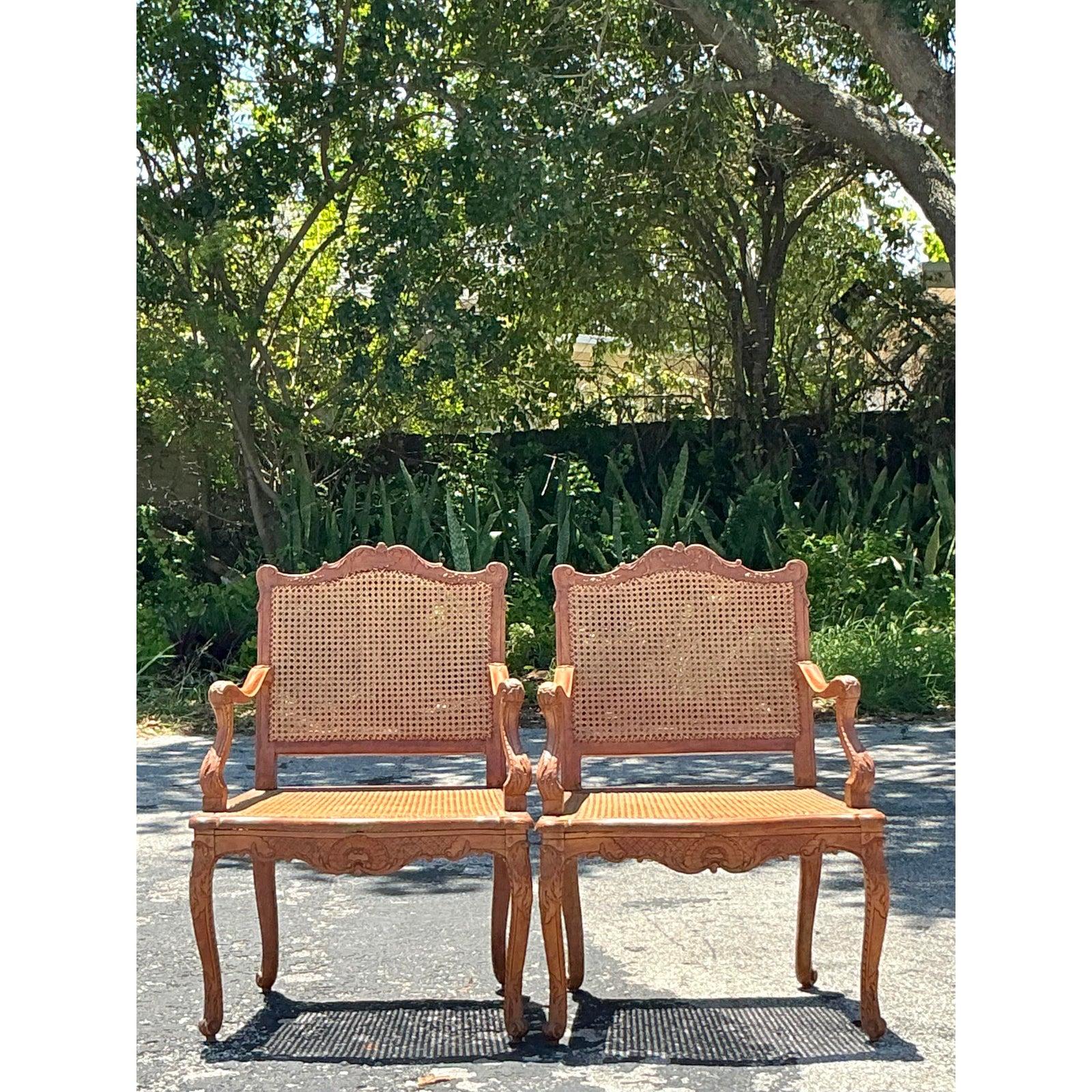 Vintage Regency French Cane Fauteuils - A Pair Bon état - En vente à west palm beach, FL