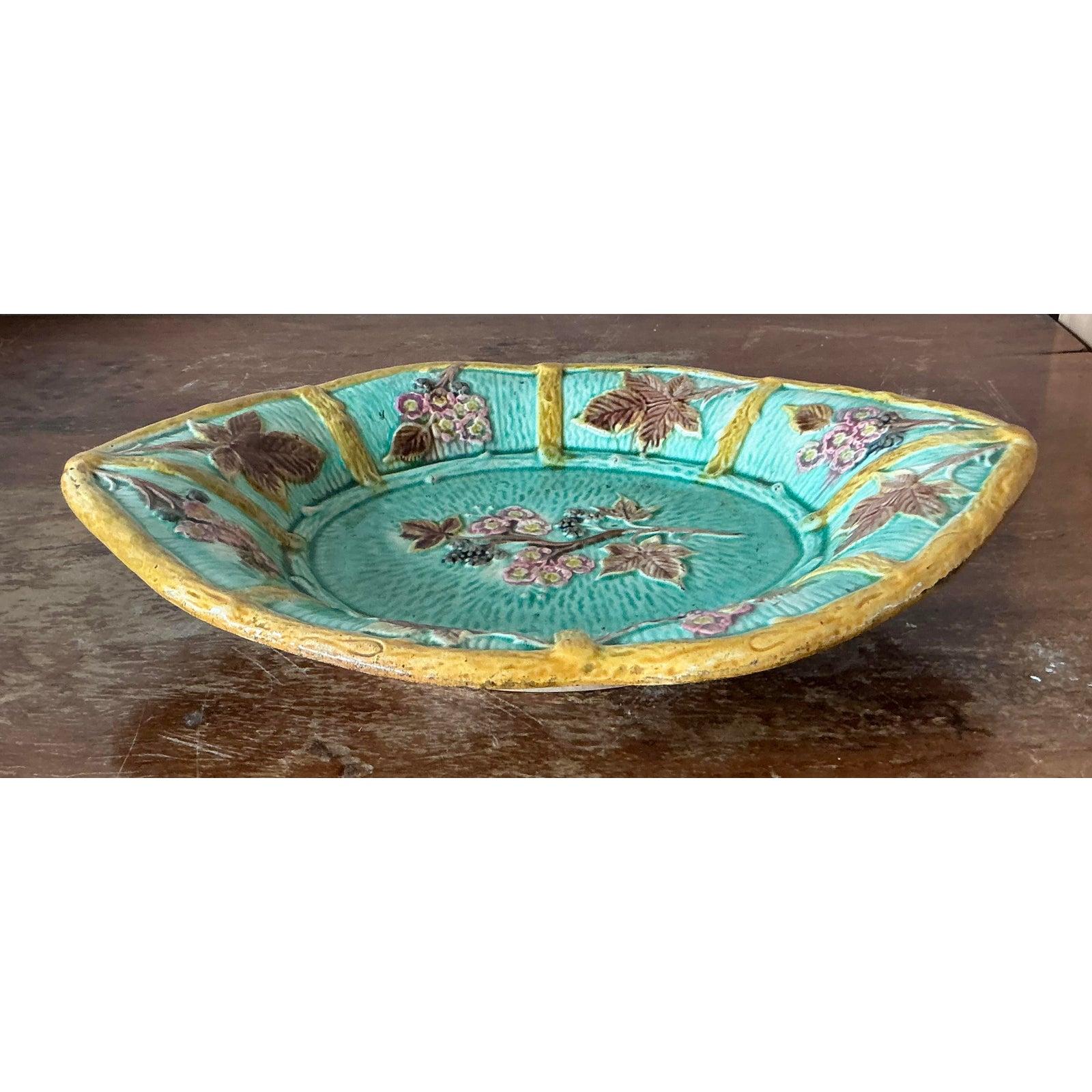 Vintage Regency Französisch Majolika Teller (Art nouveau) im Angebot