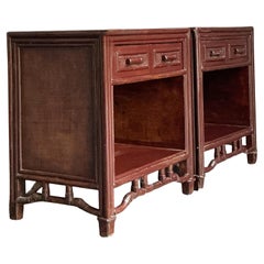 Paire de tables de nuit en bambou ajouré Vintage Regency