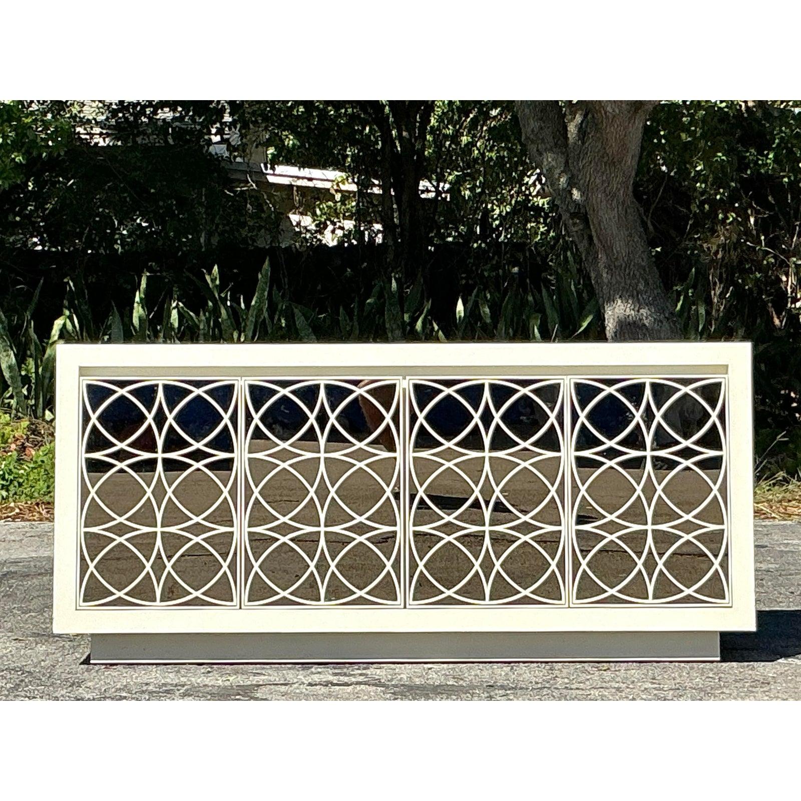 Credenza Vintage Regency Calada Con Frente Espejado en venta 2