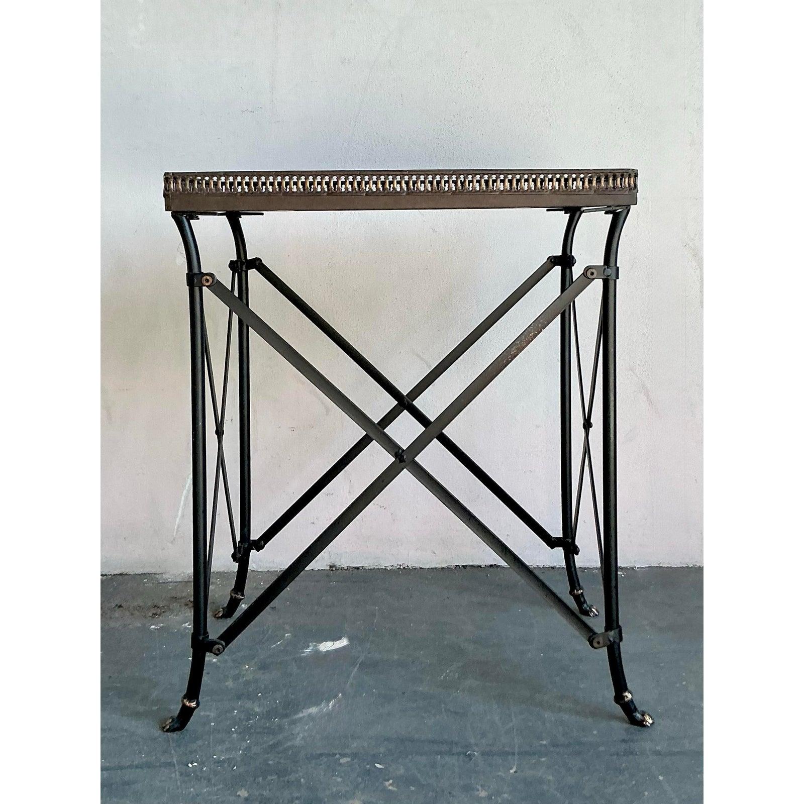Mesa de Galería Vintage Regency Metal en venta