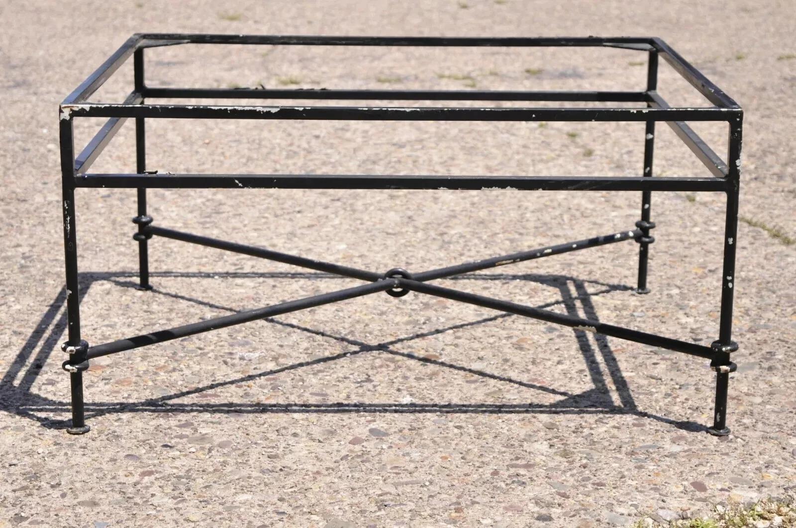 Base de mesa de centro rectangular de hierro forjado estilo Giacometti Vintage Regency Regencia en venta