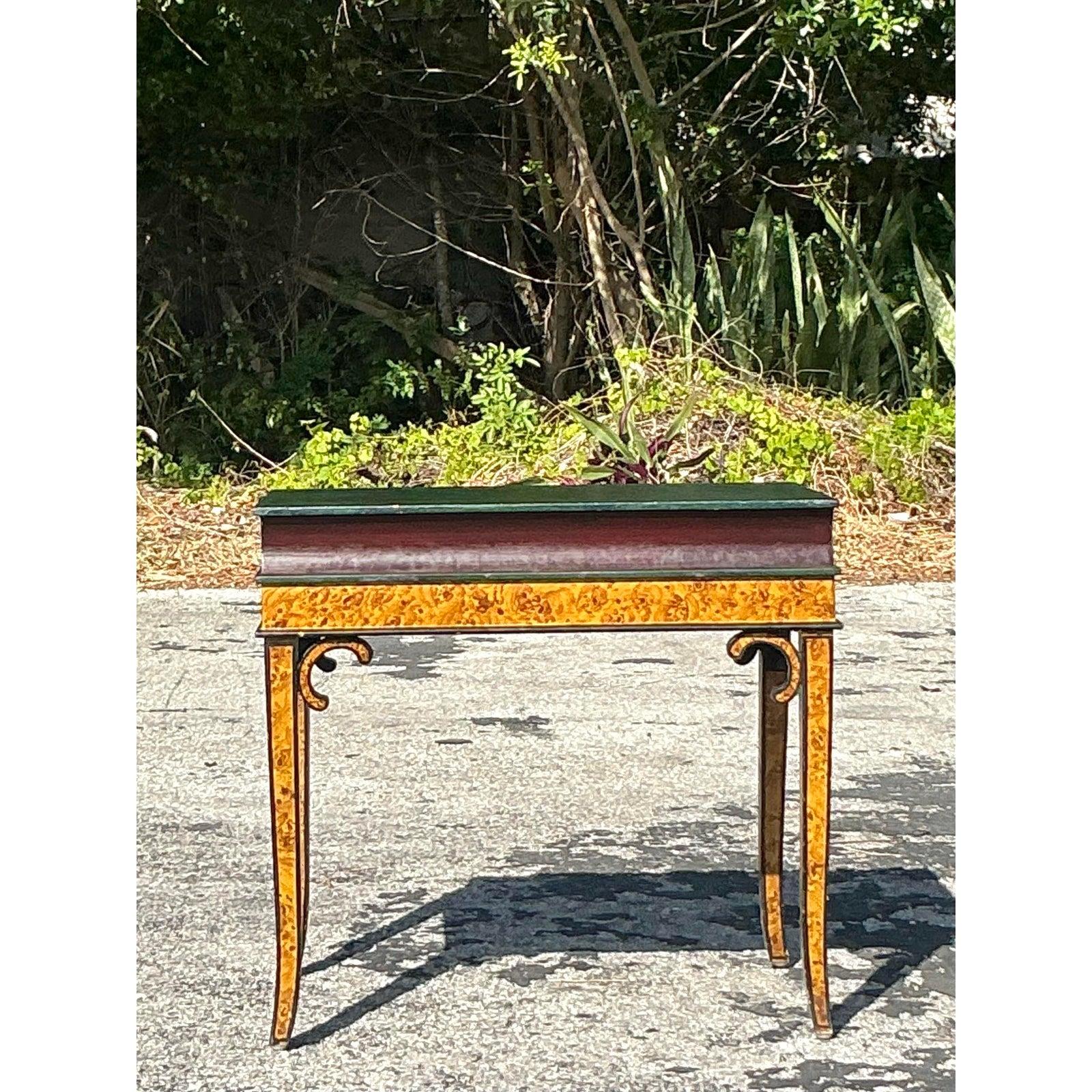 20ième siècle Table d'appoint Regency Giant Book en vente