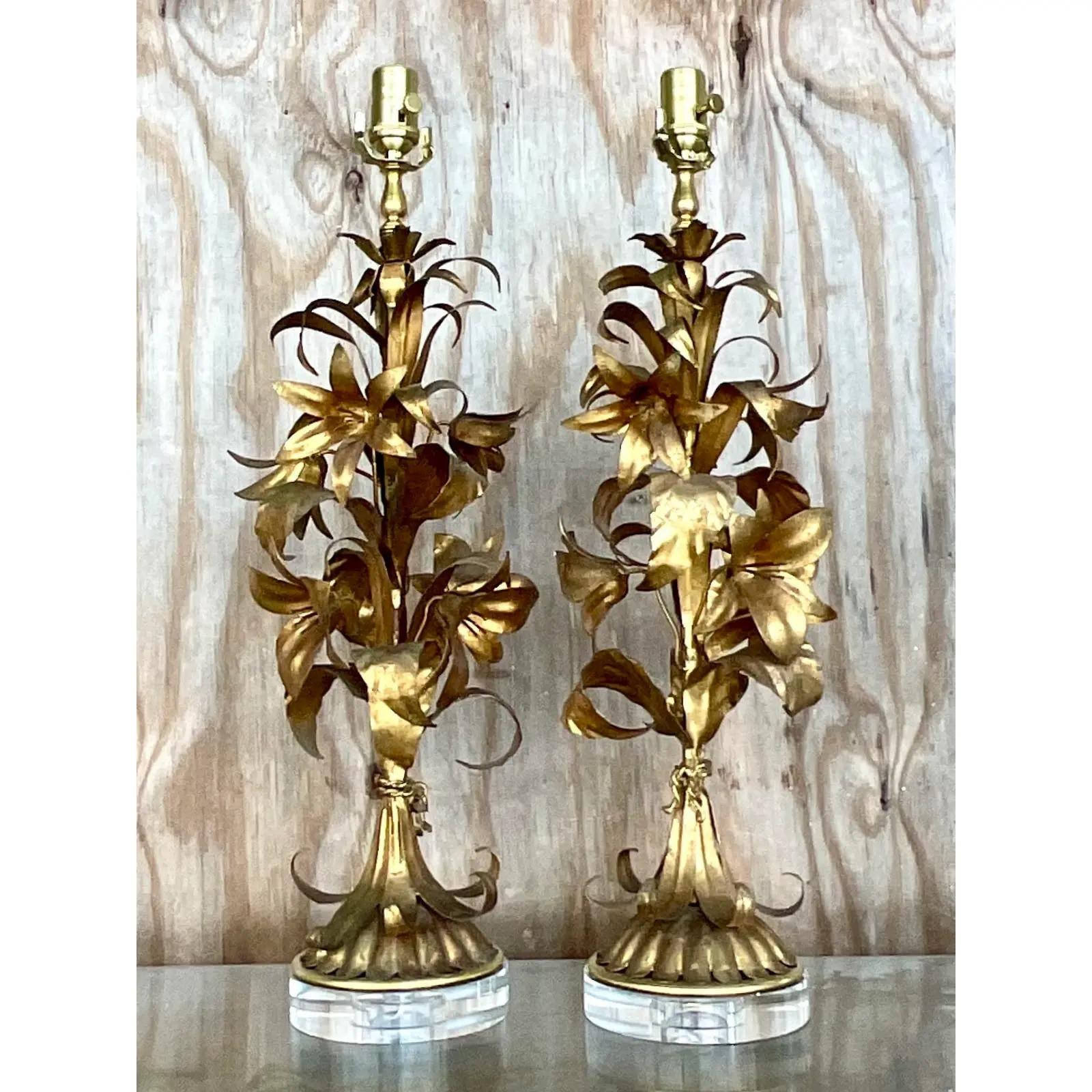 North American Vintage Regency Gile Lilies Table Lamps, a Pair