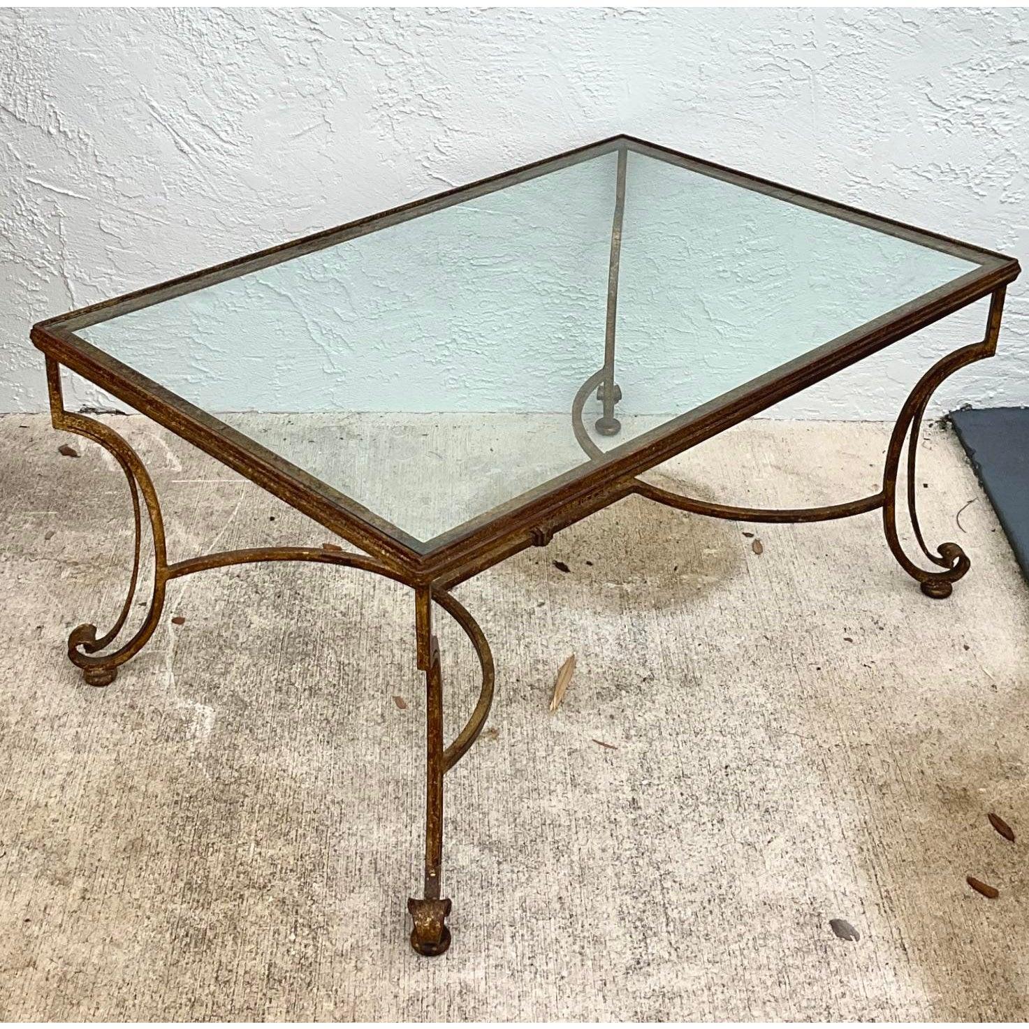 Vintage Regency Gilt Coffee Table For Sale 1