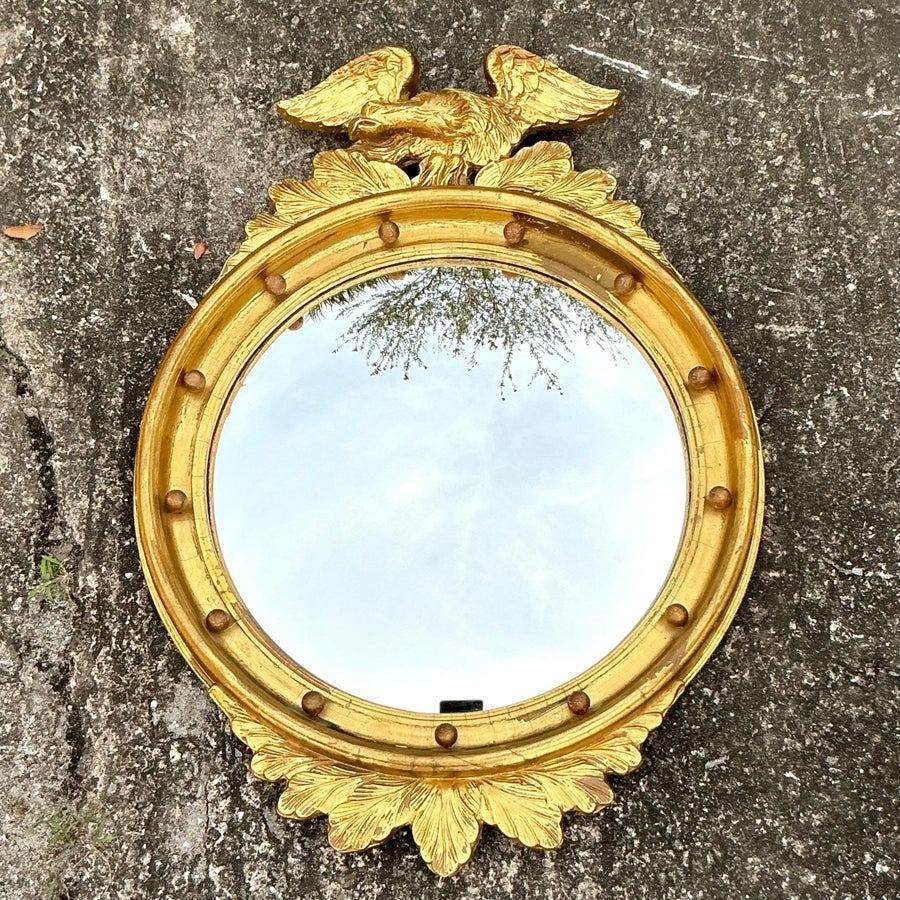 Americano Specchio d'epoca Regency dorato Feder Convex Eagle in vendita