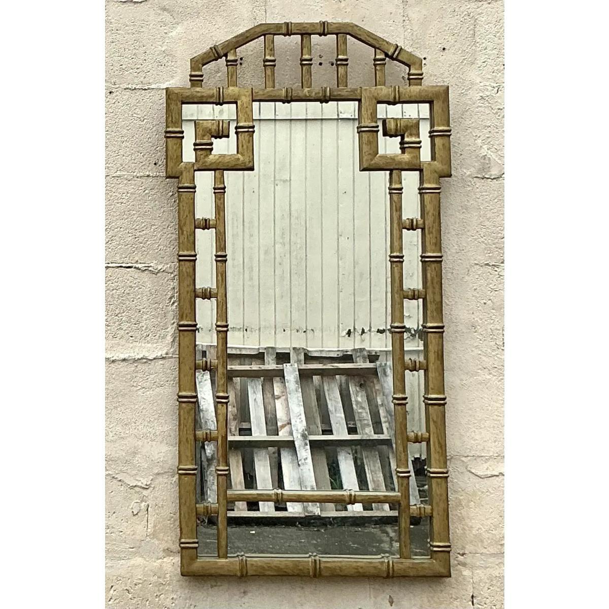 Miroir Regency vintage doré à clé grecque en vente 1