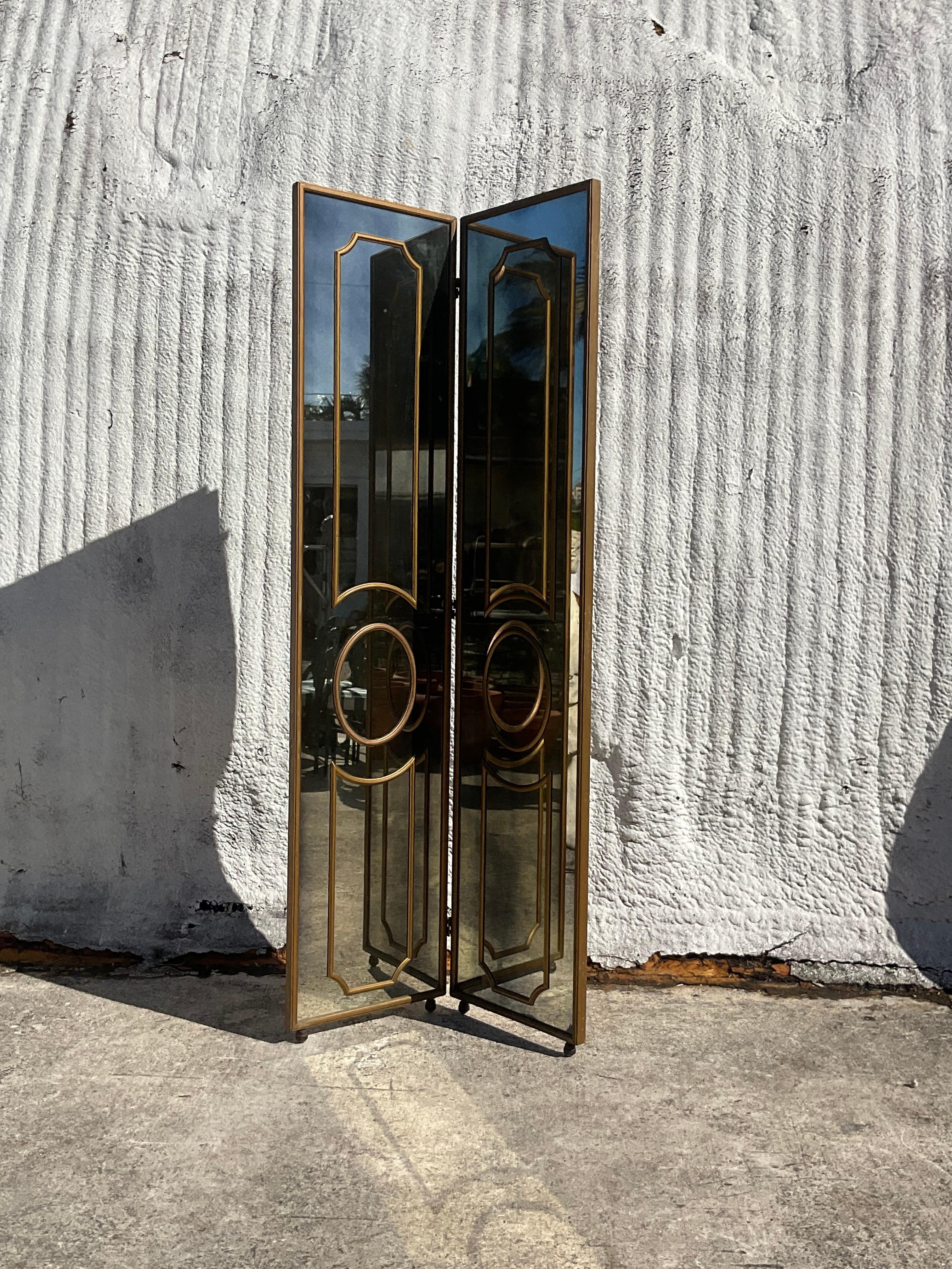20ième siècle Paravent Vintage Regency doré à meneaux Miroir fumé en vente