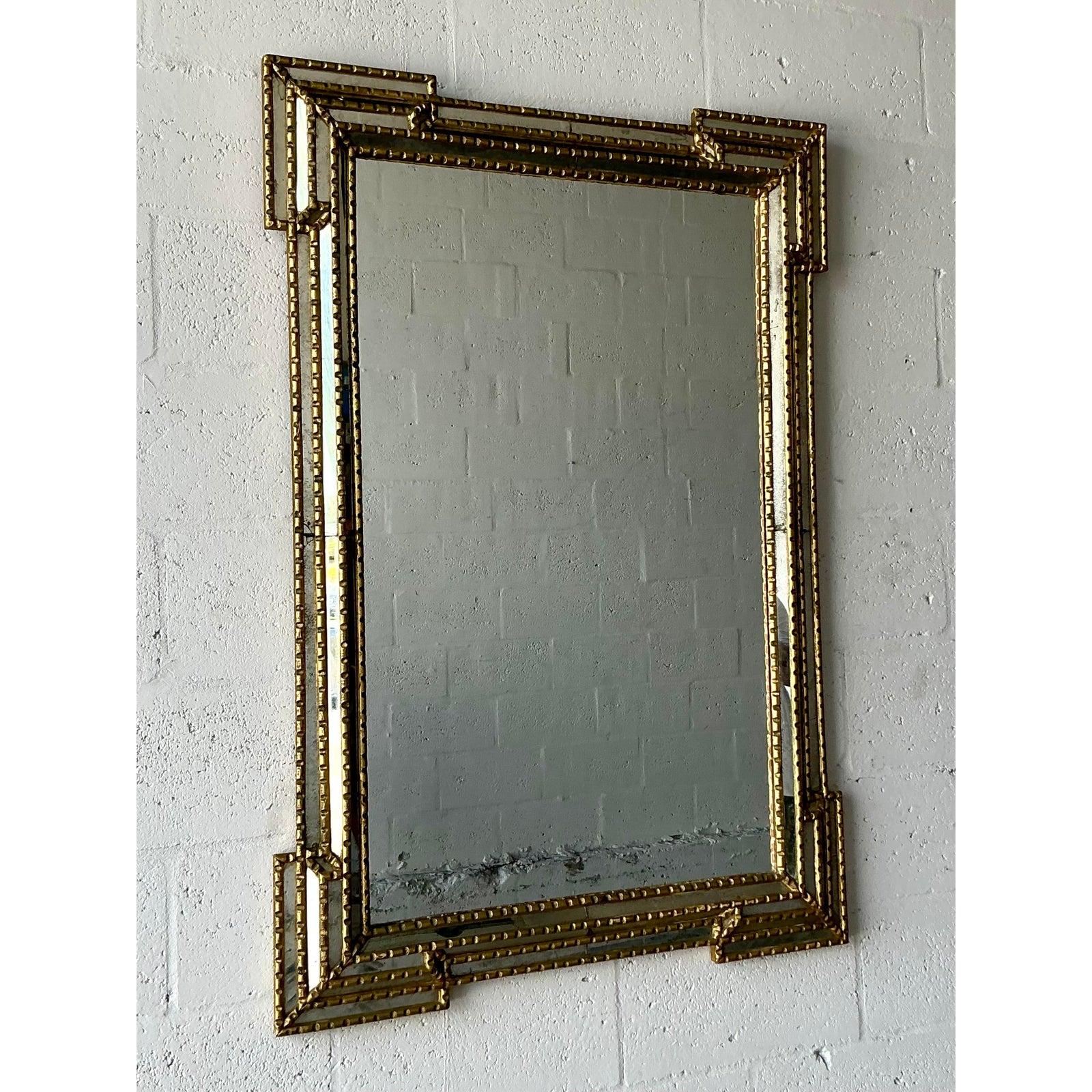 Vintage Regency vergoldet gekerbt Eckspiegel (20. Jahrhundert) im Angebot