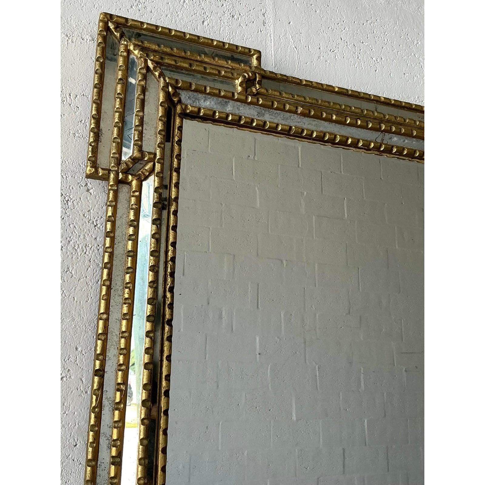 Vintage Regency vergoldet gekerbt Eckspiegel (Spiegel) im Angebot