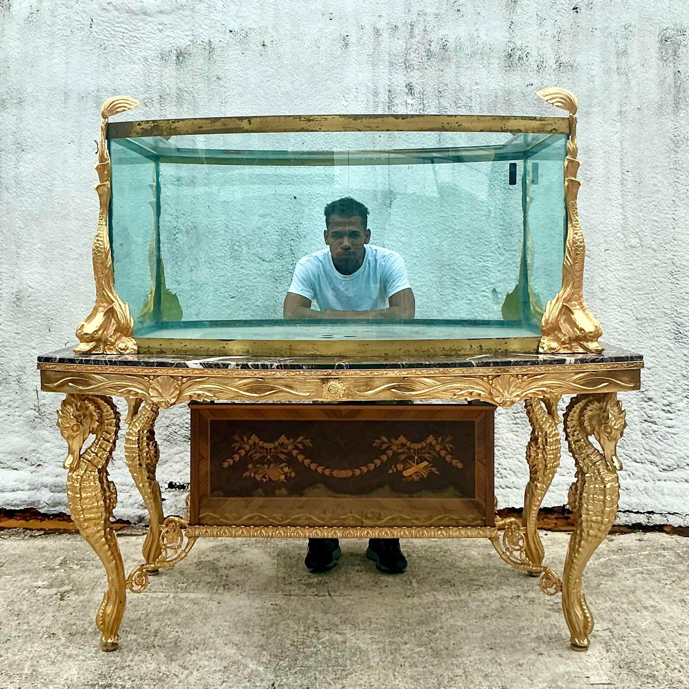 Vintage Regency Vergoldetes Seepferdchen Aquarium 2