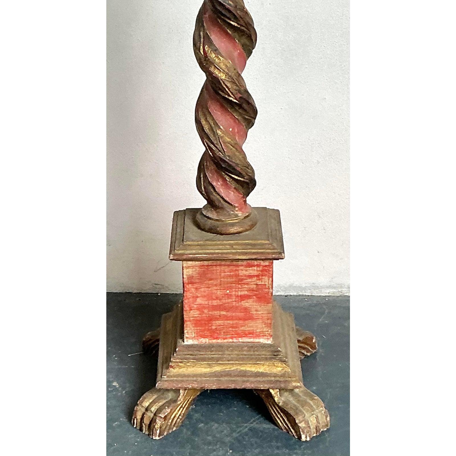 Vintage Regency Gilt Tipped Barley Twist Floor Lamp Bon état - En vente à West Palm Beach, FL