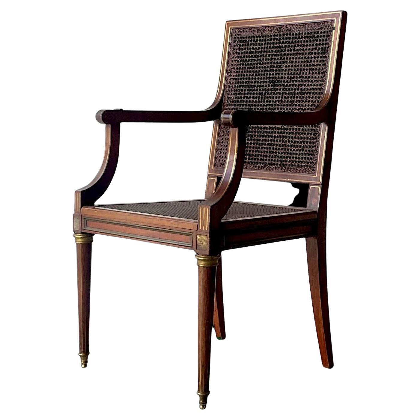 Chaise à canne Vintage Regency, dorée et inclinée en vente