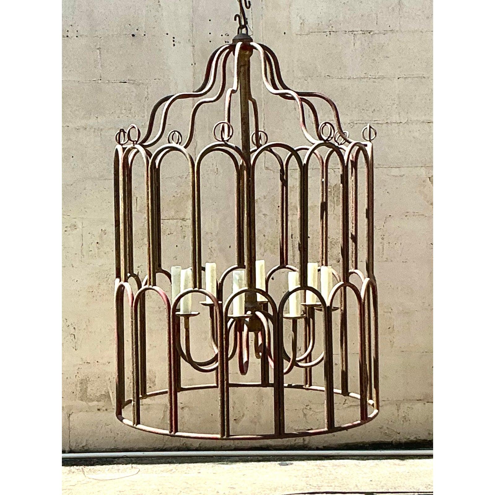 Vintage Regency Gilt Tipped Chandelier In Good Condition For Sale In west palm beach, FL