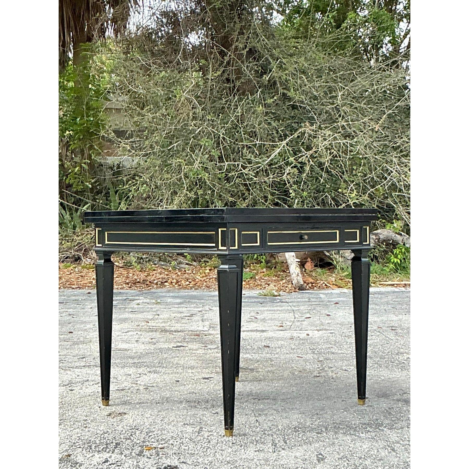 Vintage Regency Gilt Tipped Flip Top Game Table In Good Condition For Sale In west palm beach, FL