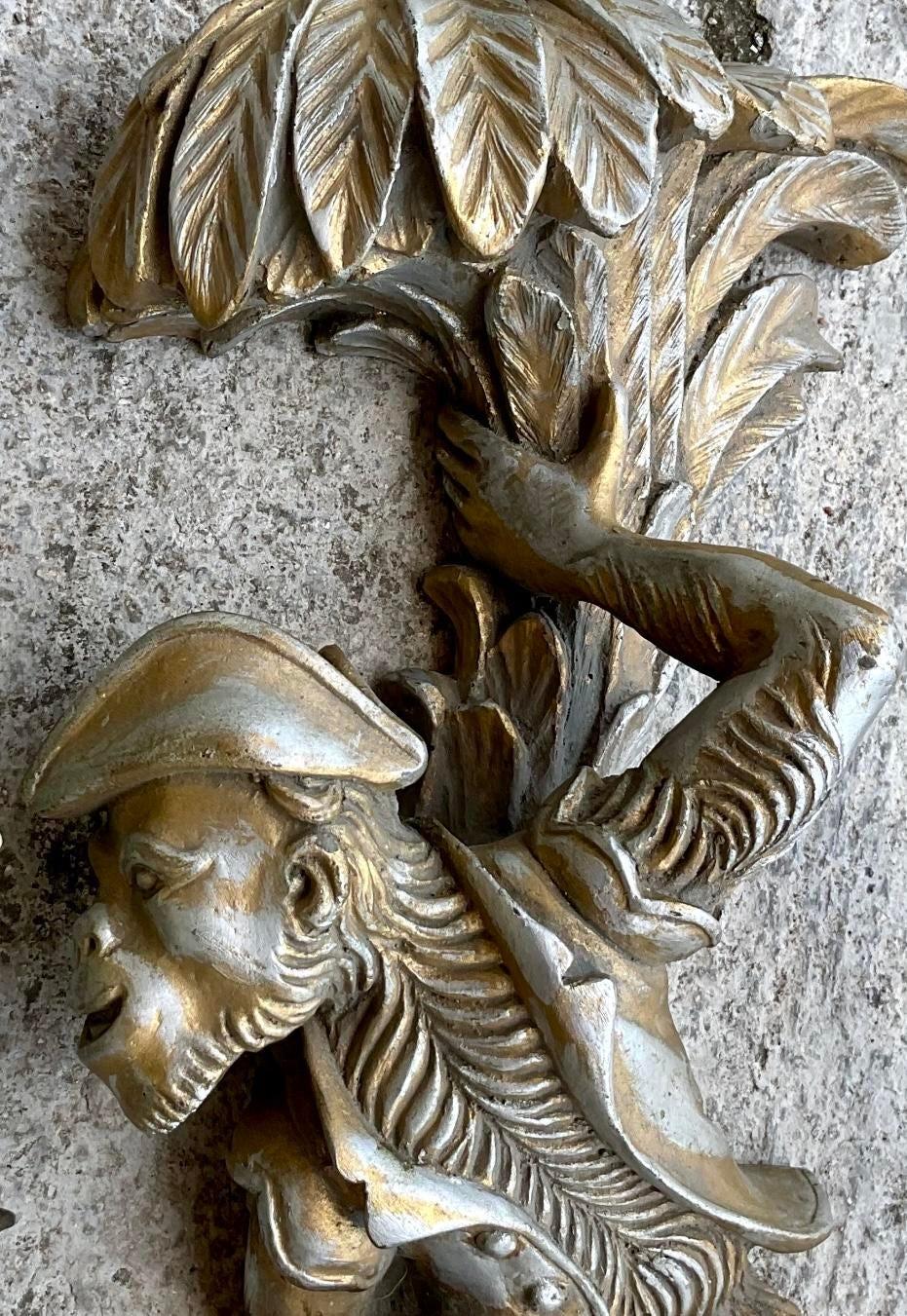 20ième siècle Paire d'appliques de style Régence à pointe dorée - Singe en vente