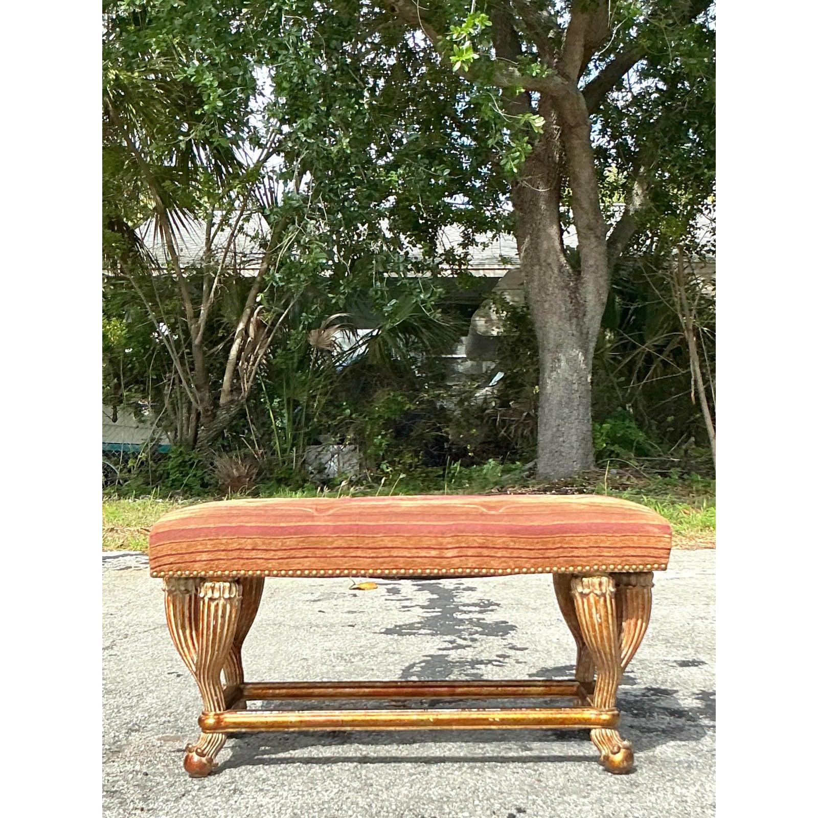 Banc Vintage Regency en bois doré en vente 5