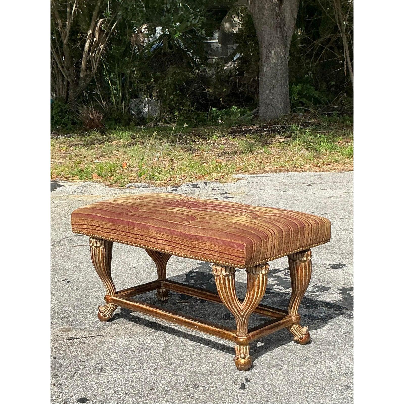 Banc Vintage Regency en bois doré en vente 2