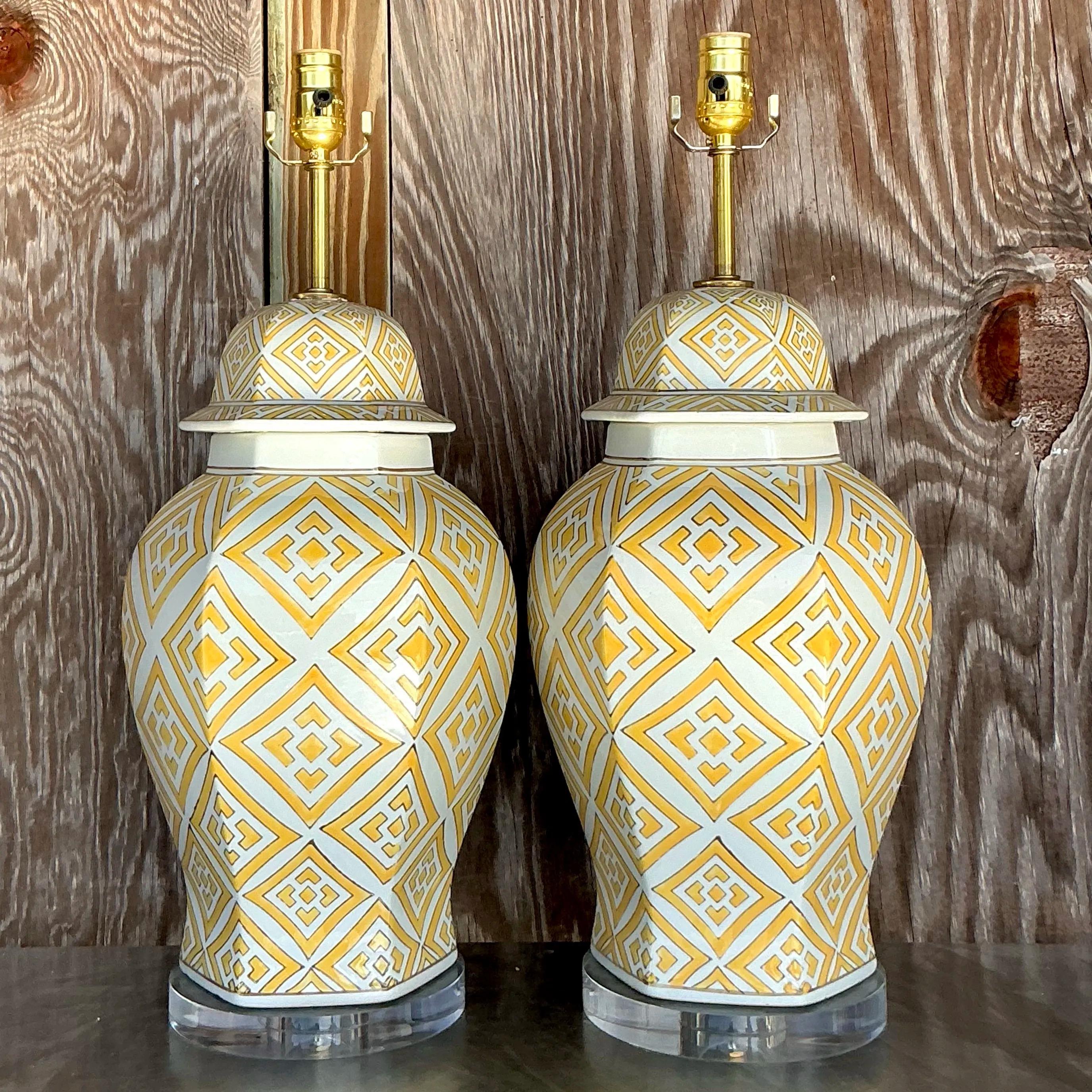 XXI secolo e contemporaneo Lampade Ginger Jar d'epoca - una coppia in vendita