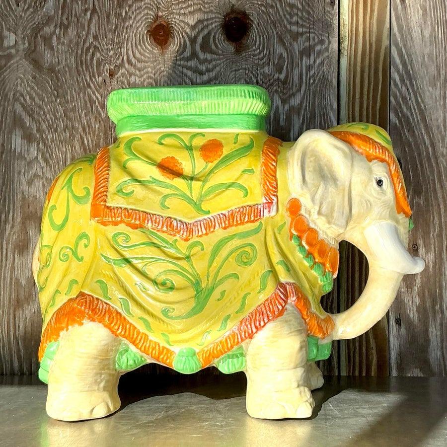 Américain Tabouret bas Éléphant Regency vintage en céramique émaillée en vente