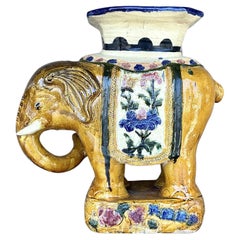 Taburete Bajo Elefante de Cerámica Esmaltada Vintage Regency