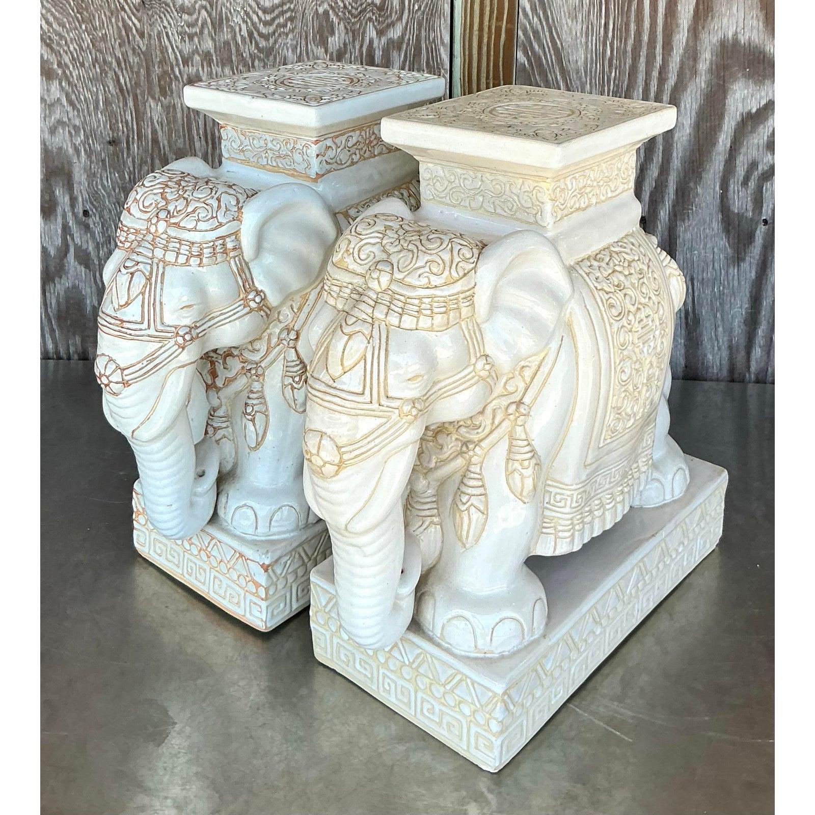 Paire de tabourets éléphants Vintage Regency en céramique émaillée en vente 6