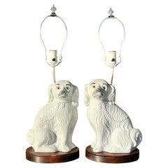 Lampade per cani Staffordshire in ceramica smaltata d'epoca - una coppia