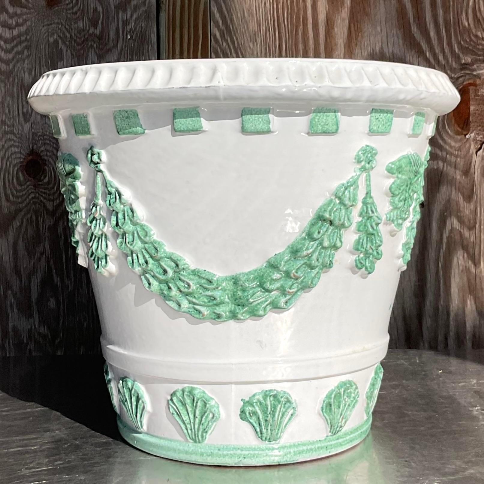 Regency Vieille jardinière de style Régence en céramique émaillée et terre cuite en vente