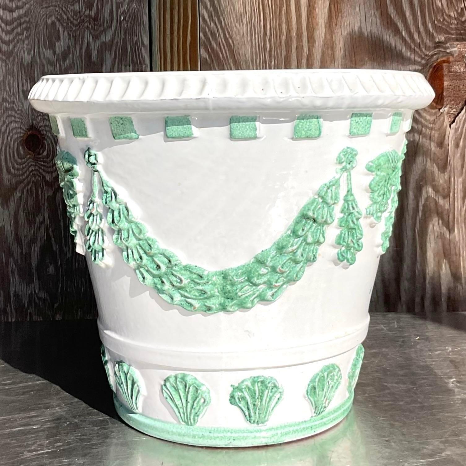 Vieille jardinière de style Régence en céramique émaillée et terre cuite Bon état - En vente à West Palm Beach, FL