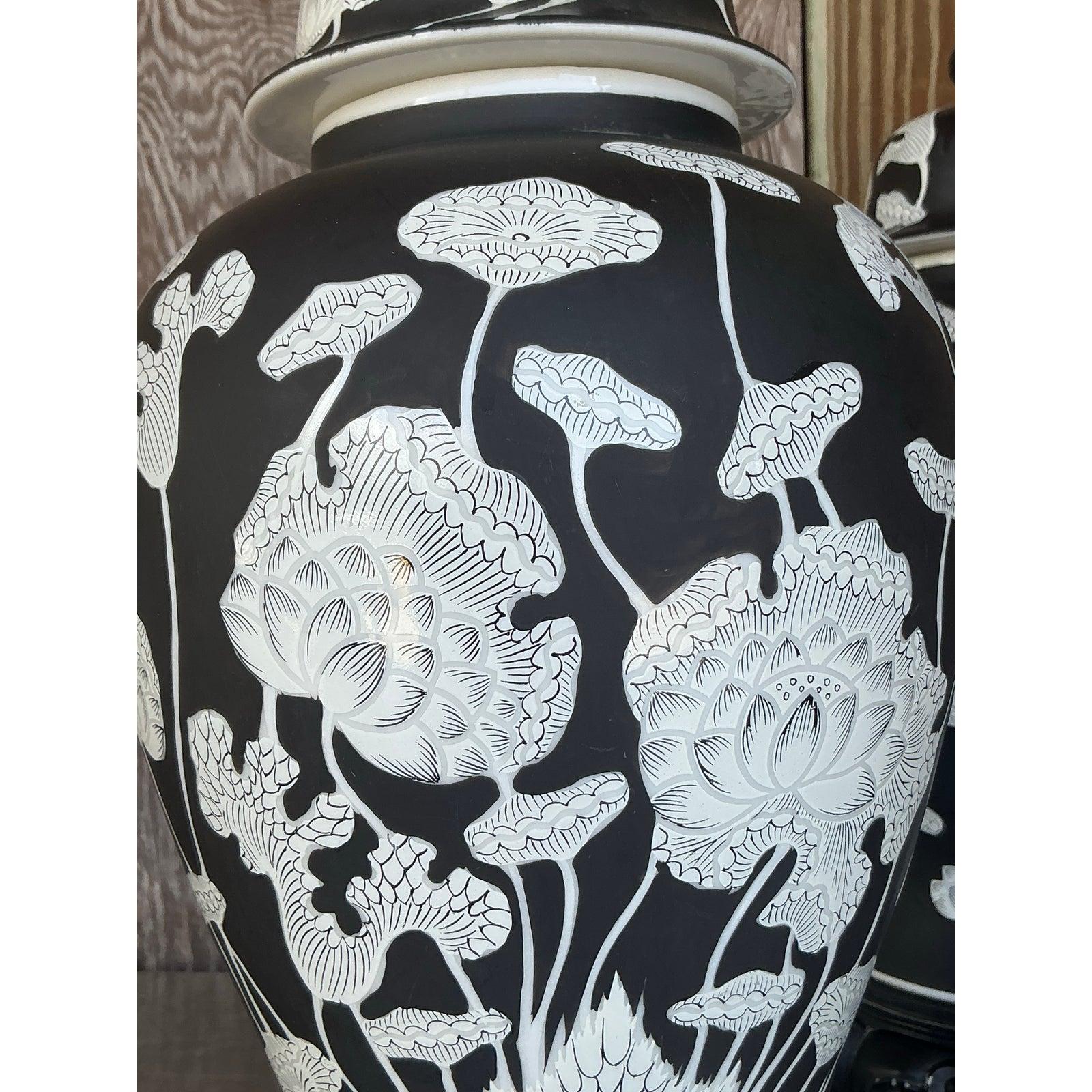20th Century Vintage Regency Graphic Floral Ginger Jar Lamps - A Pair For Sale