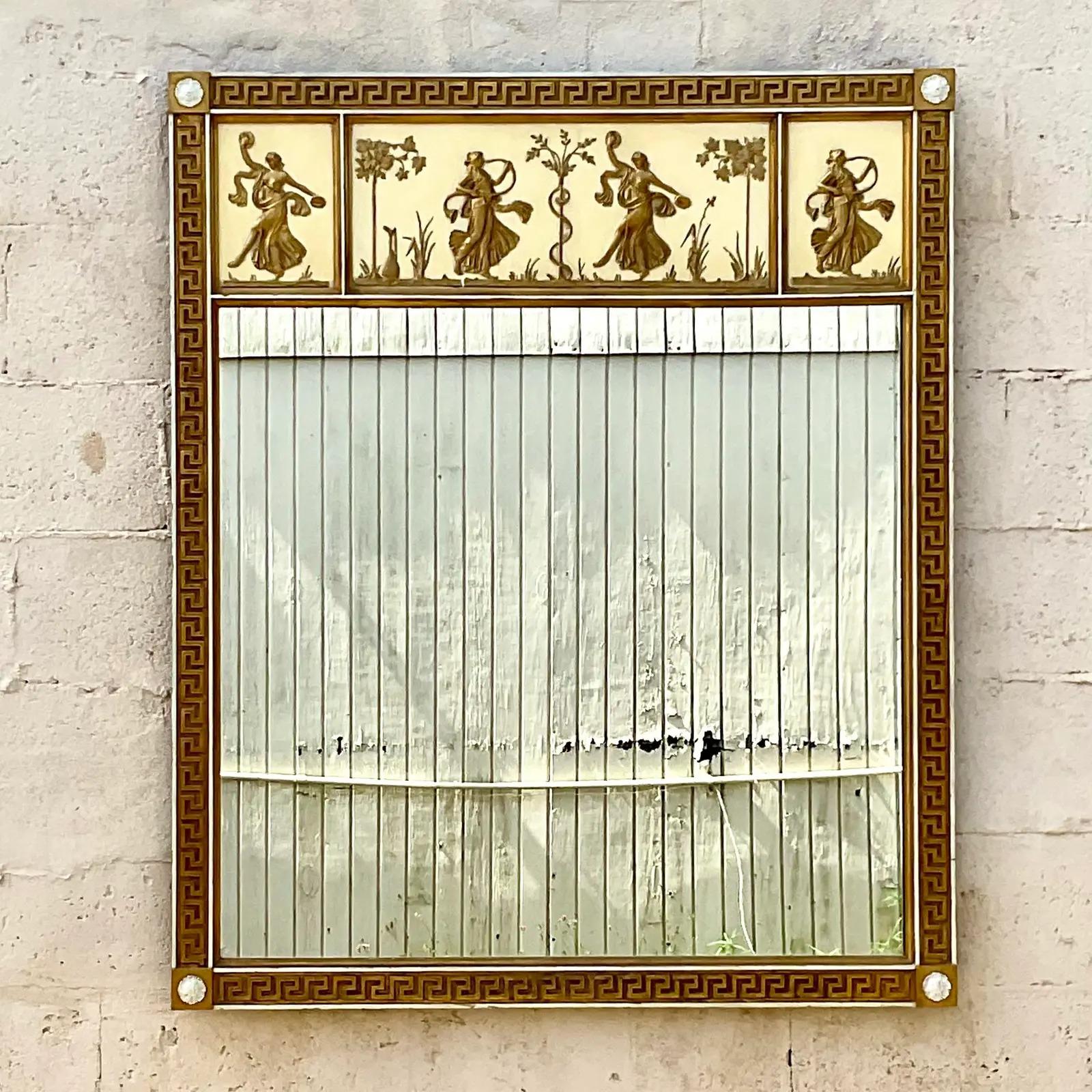 Nord-américain Vieux miroir Regency à clé grecque dorée en vente