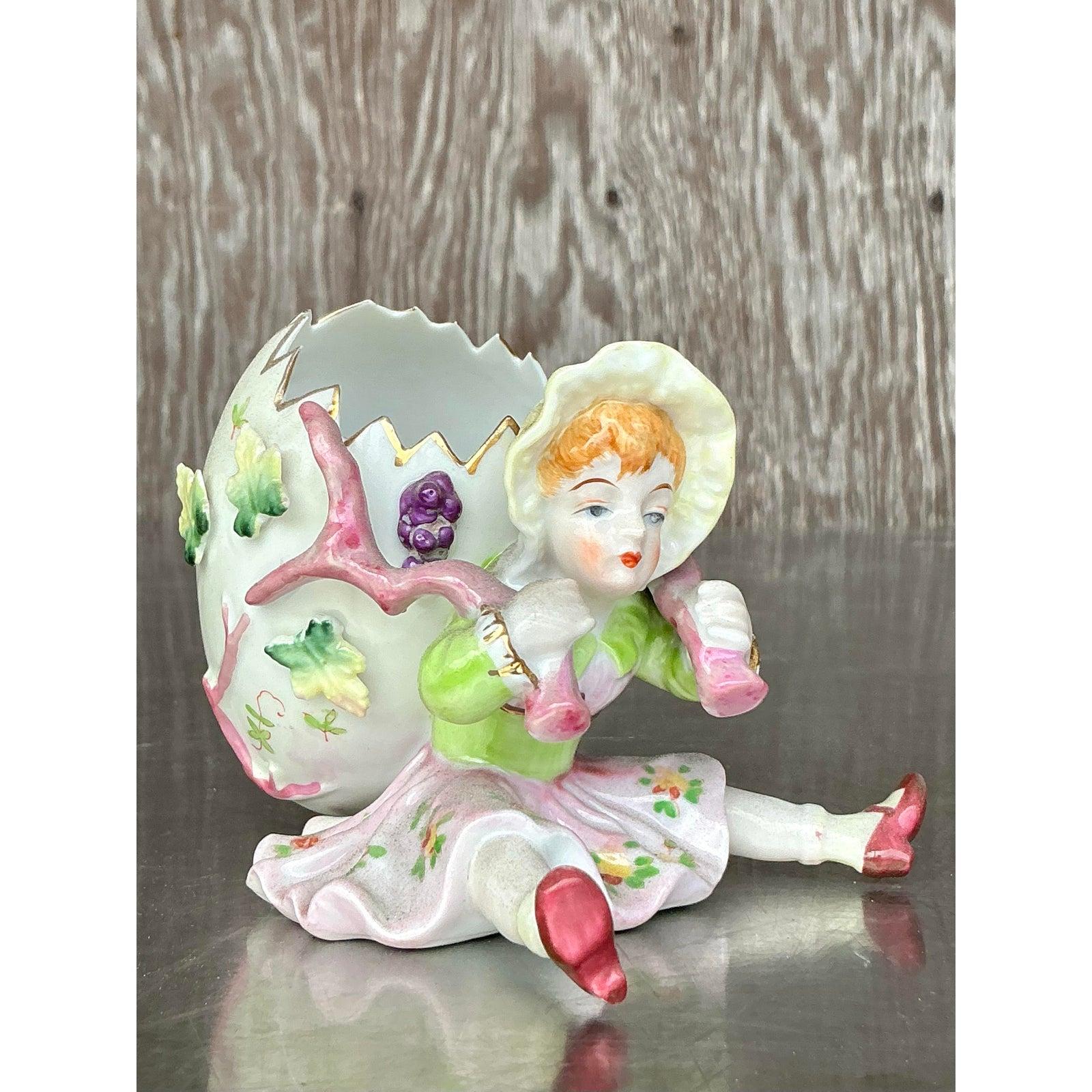 Figurines d'œufs vintage de style Régence peintes à la main - Lot de 2 en vente 1