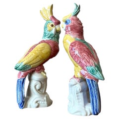 Vintage Regency Hand gemalt glasierte Keramik Vögel - Set von 2