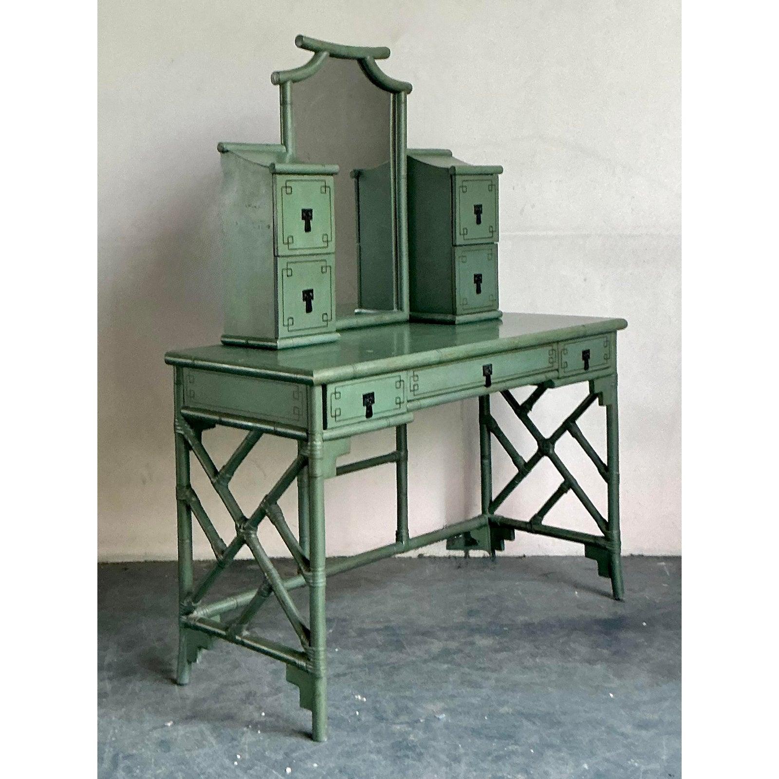 Vintage Regency Hand gemalt Eitelkeit (amerikanisch) im Angebot
