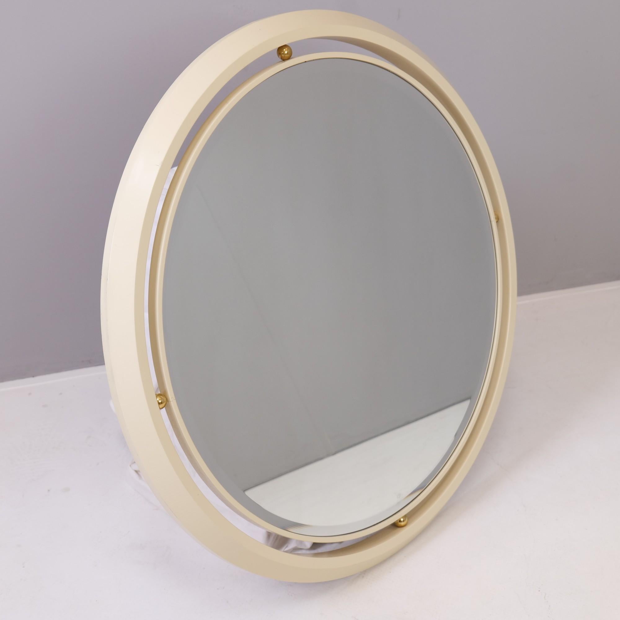 Faceted Vintage Regency Hollywood Mirror in White with Facet Cut For Sale