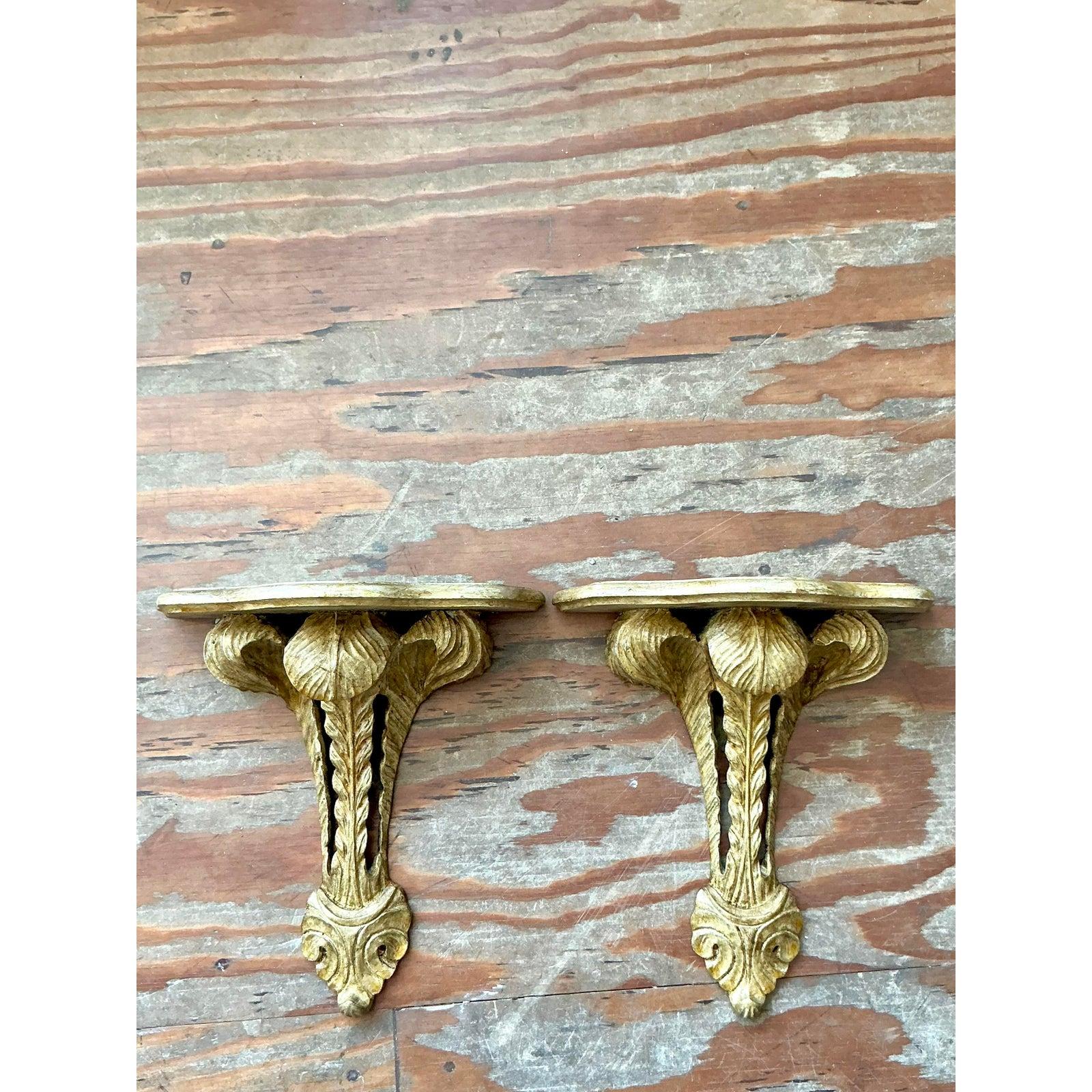 Vintage Regency Italian Hand Carved Brackets. - A Pair (Italienisch) im Angebot