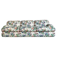 Sofá Floral Vintage Regency Judith Norman