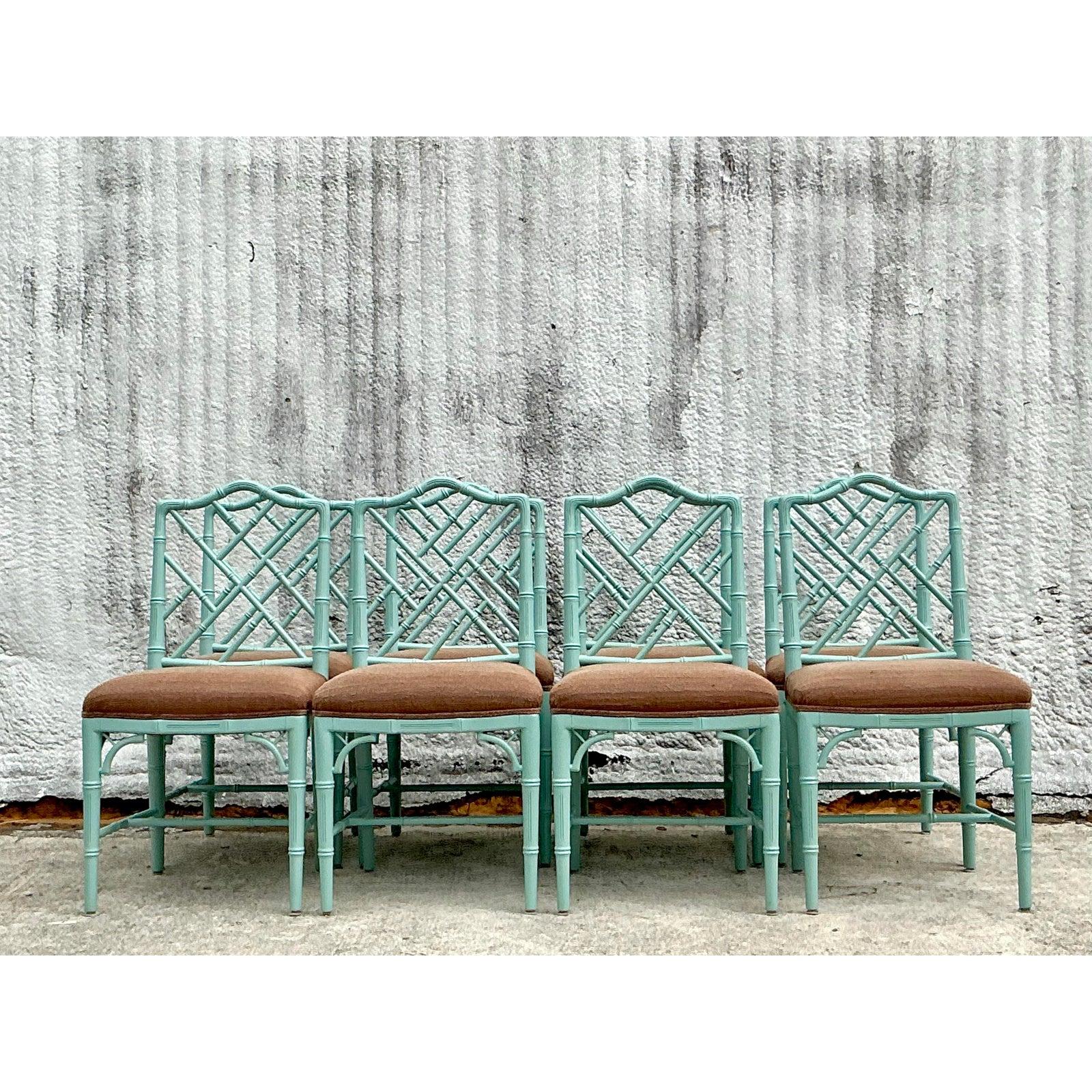 XX secolo Sedie da pranzo Chippendale cinesi laccate vintage Regency - Set di 8 sedie in vendita