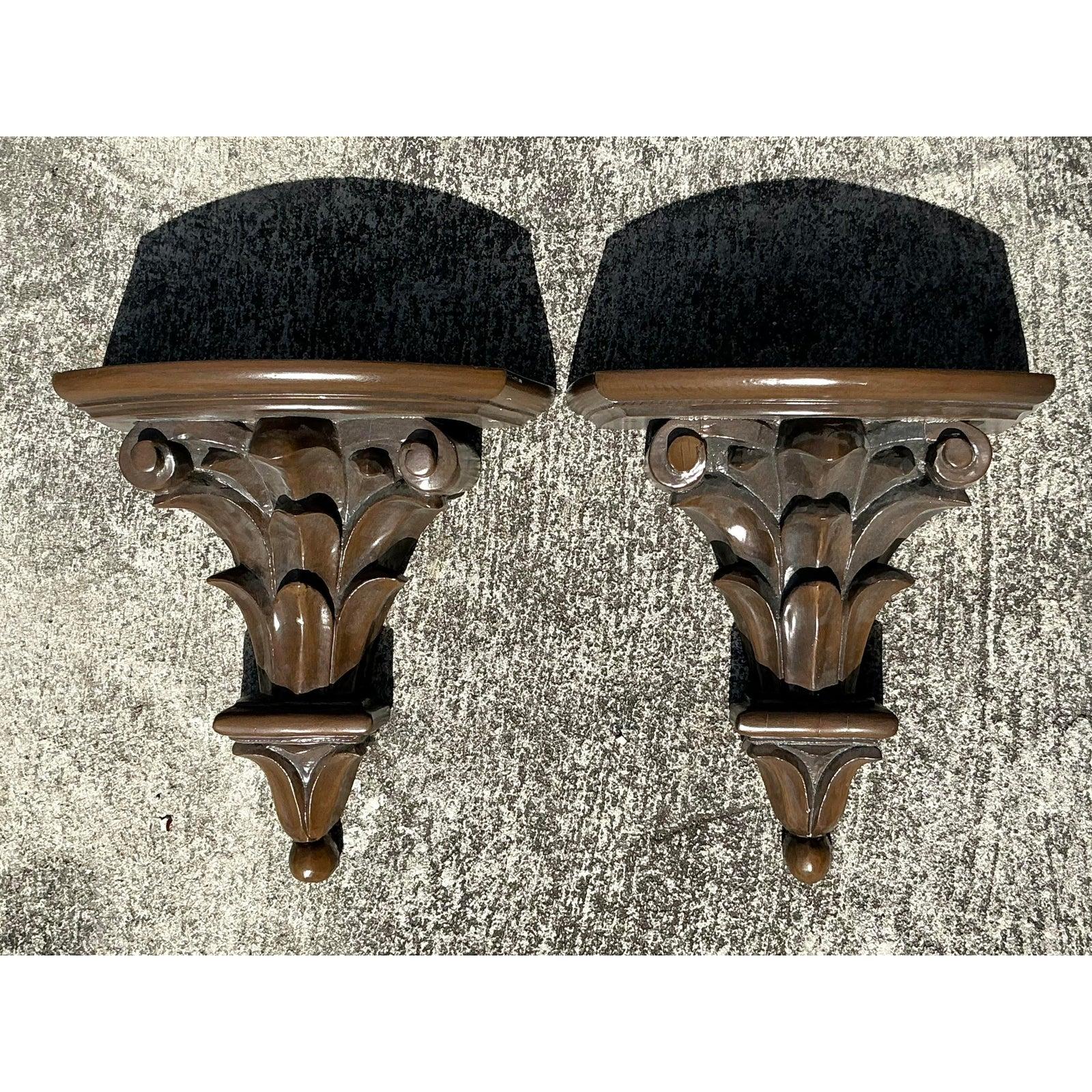 Vintage Regency lackiert Lorbeerblatt Klammern - ein Paar (Hollywood Regency) im Angebot