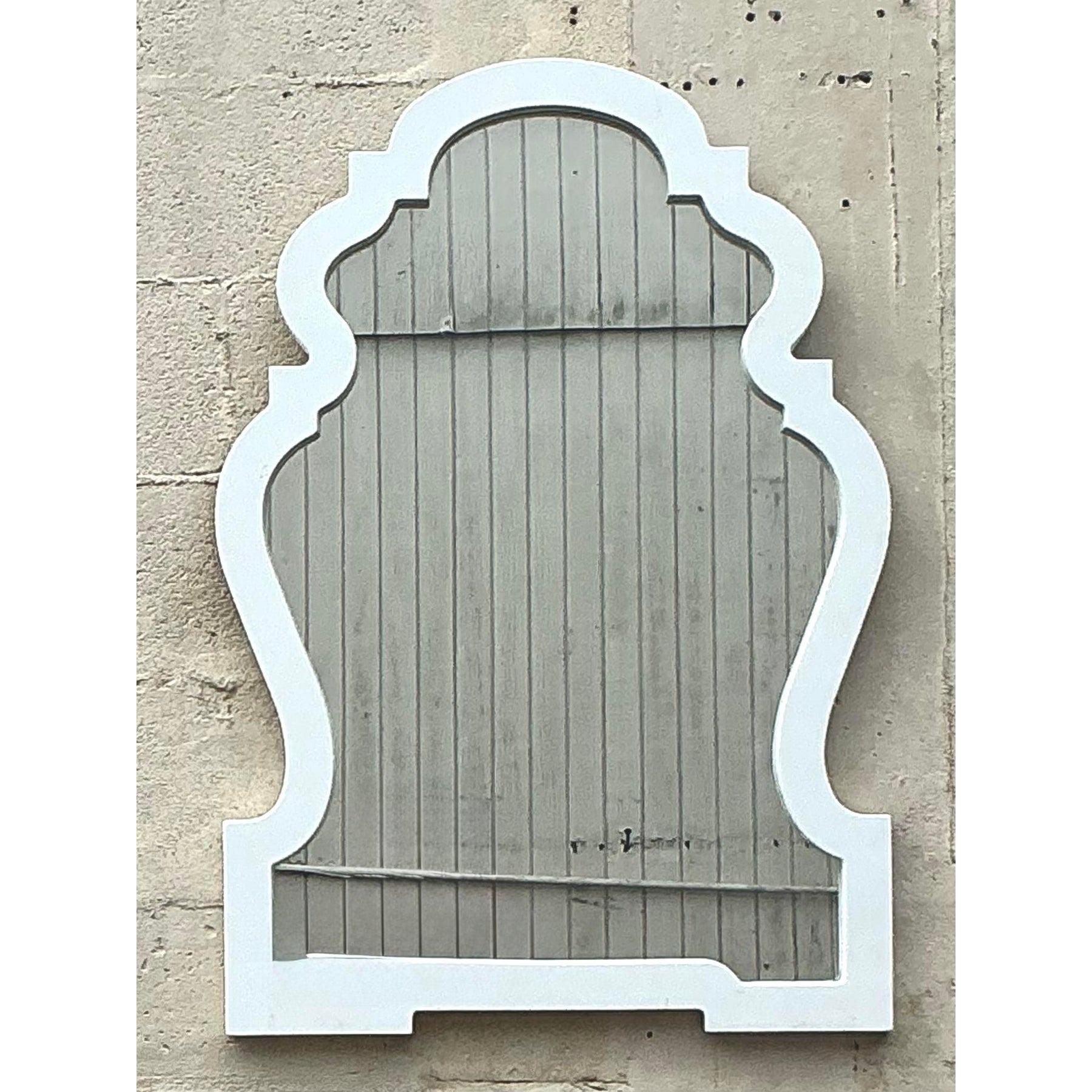 Lackierter Vintage-Regency-Spiegel (amerikanisch) im Angebot