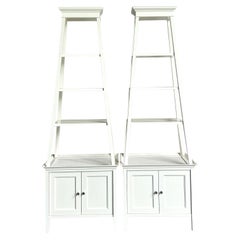 Etagere impilate laccate vintage Regency - una coppia