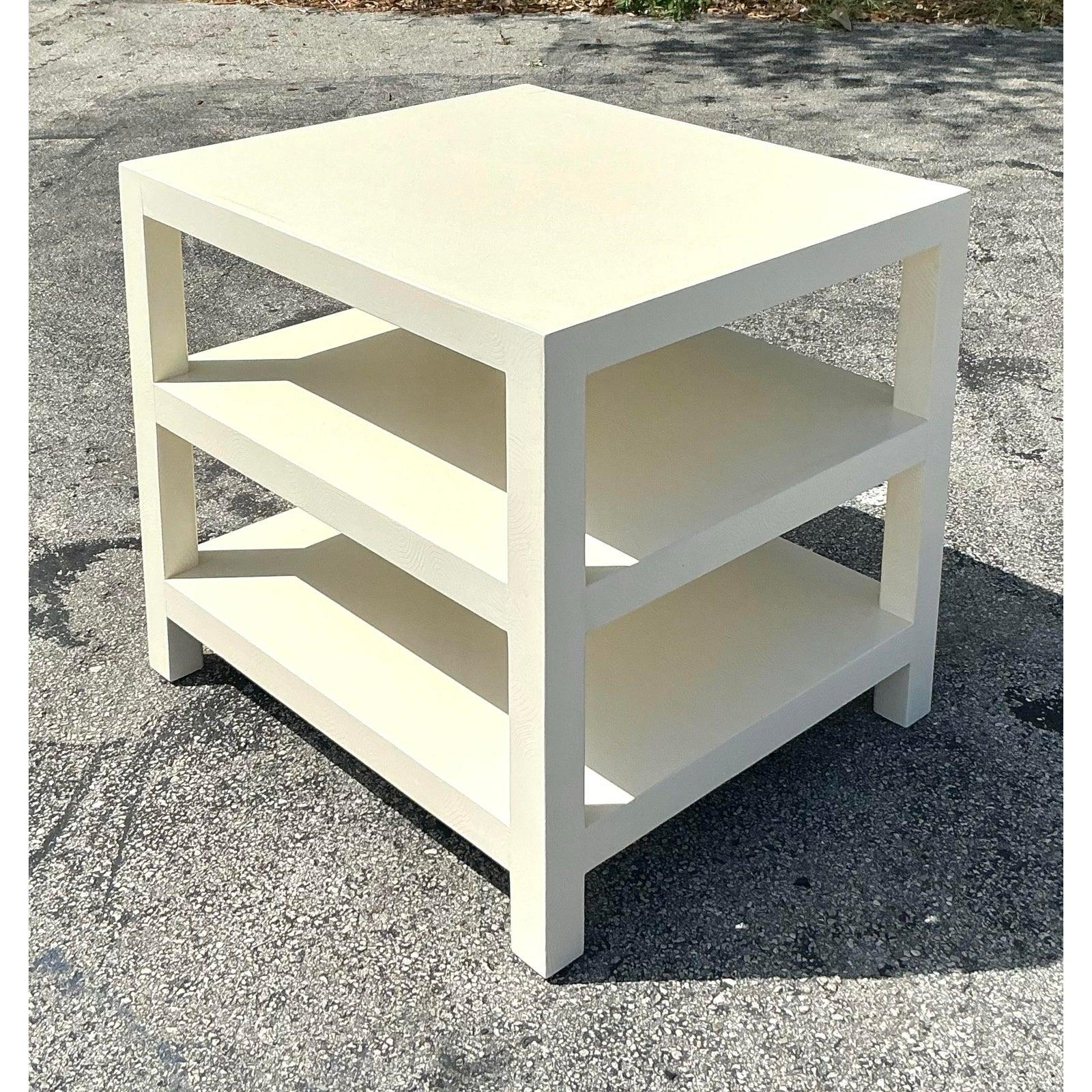 Vintage Regency Lacquered Stacked Side Table In Good Condition For Sale In west palm beach, FL