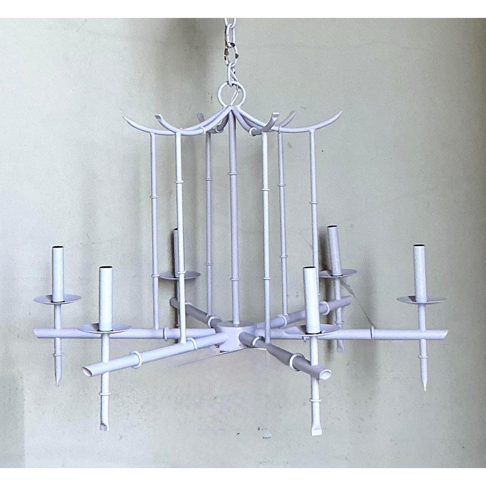 Americano Lampadario a pagoda vintage Regency Lavender in vendita