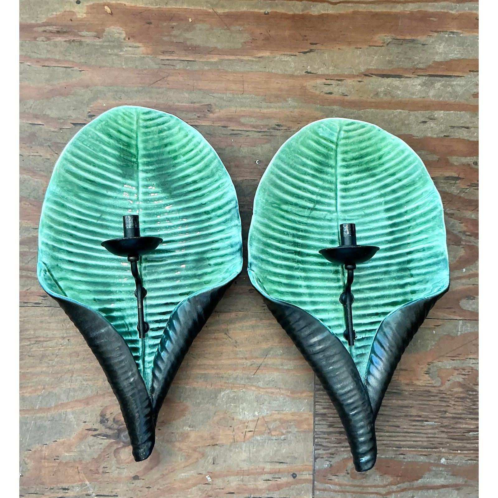 Américain Paire d'appliques à feuilles Vintage Regency d'après Chelsea House en vente