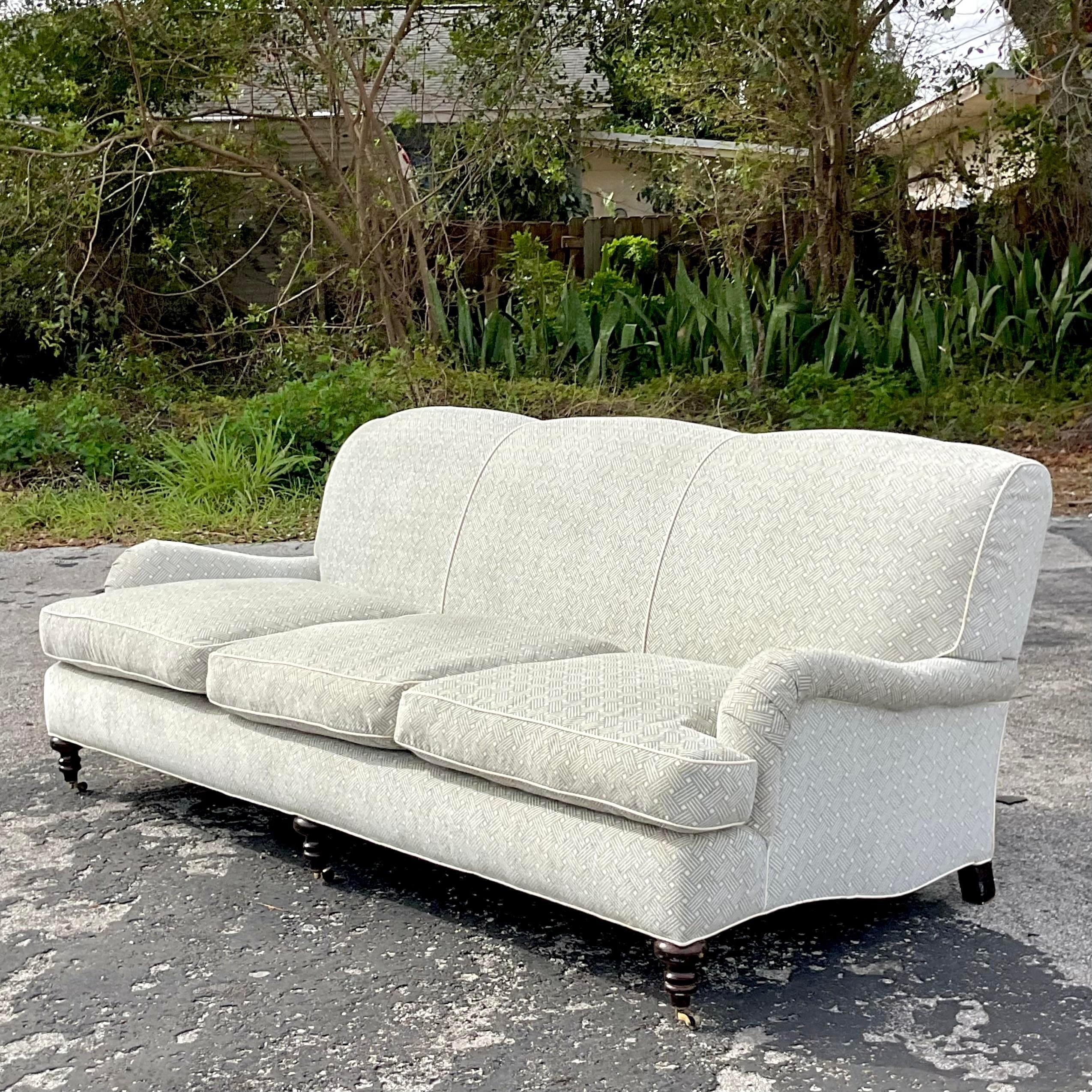 Vintage Regency Lee Industries Rollarm-Sofa im Zustand „Gut“ im Angebot in west palm beach, FL