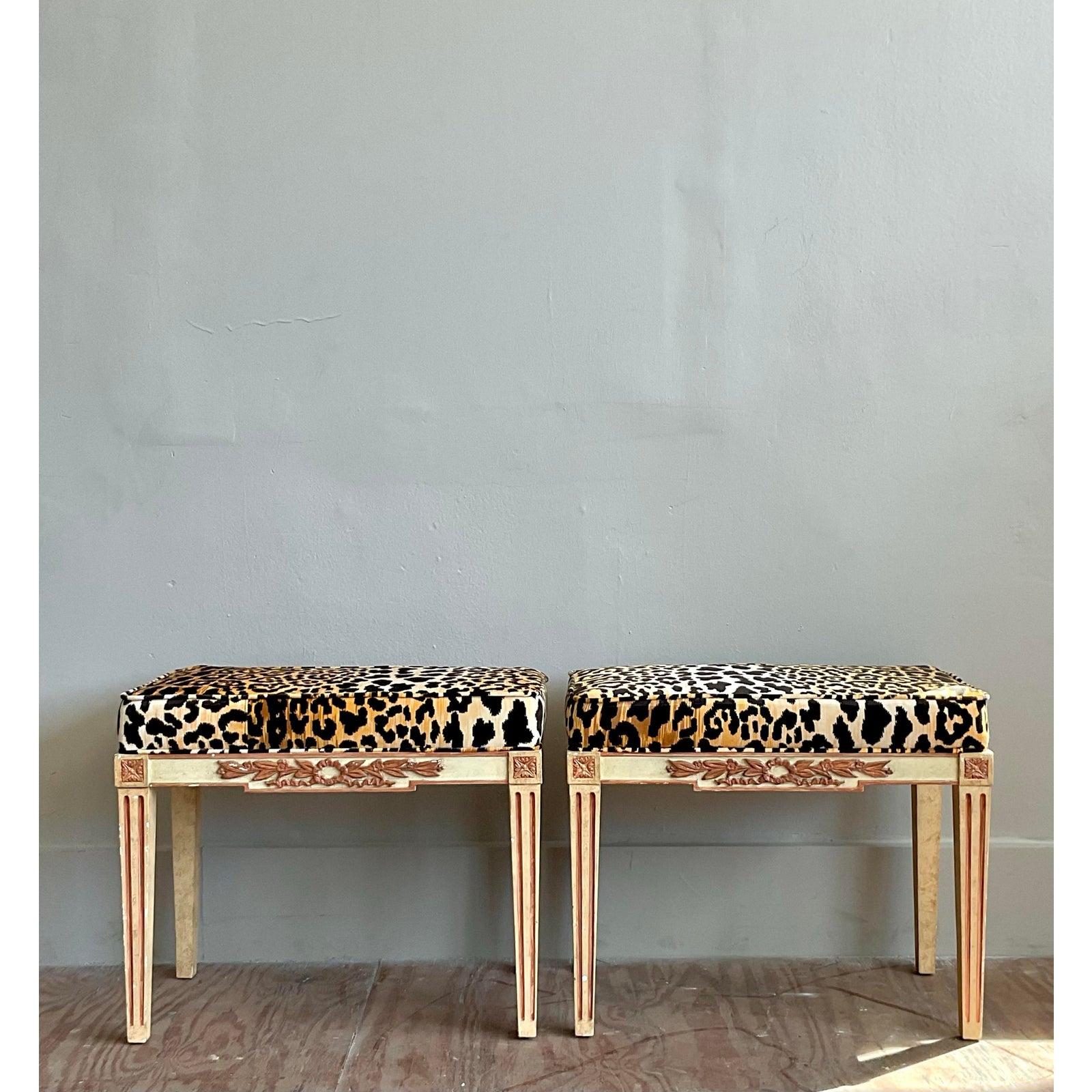 Paire de bancs léopard Vintage Regency en vente 2