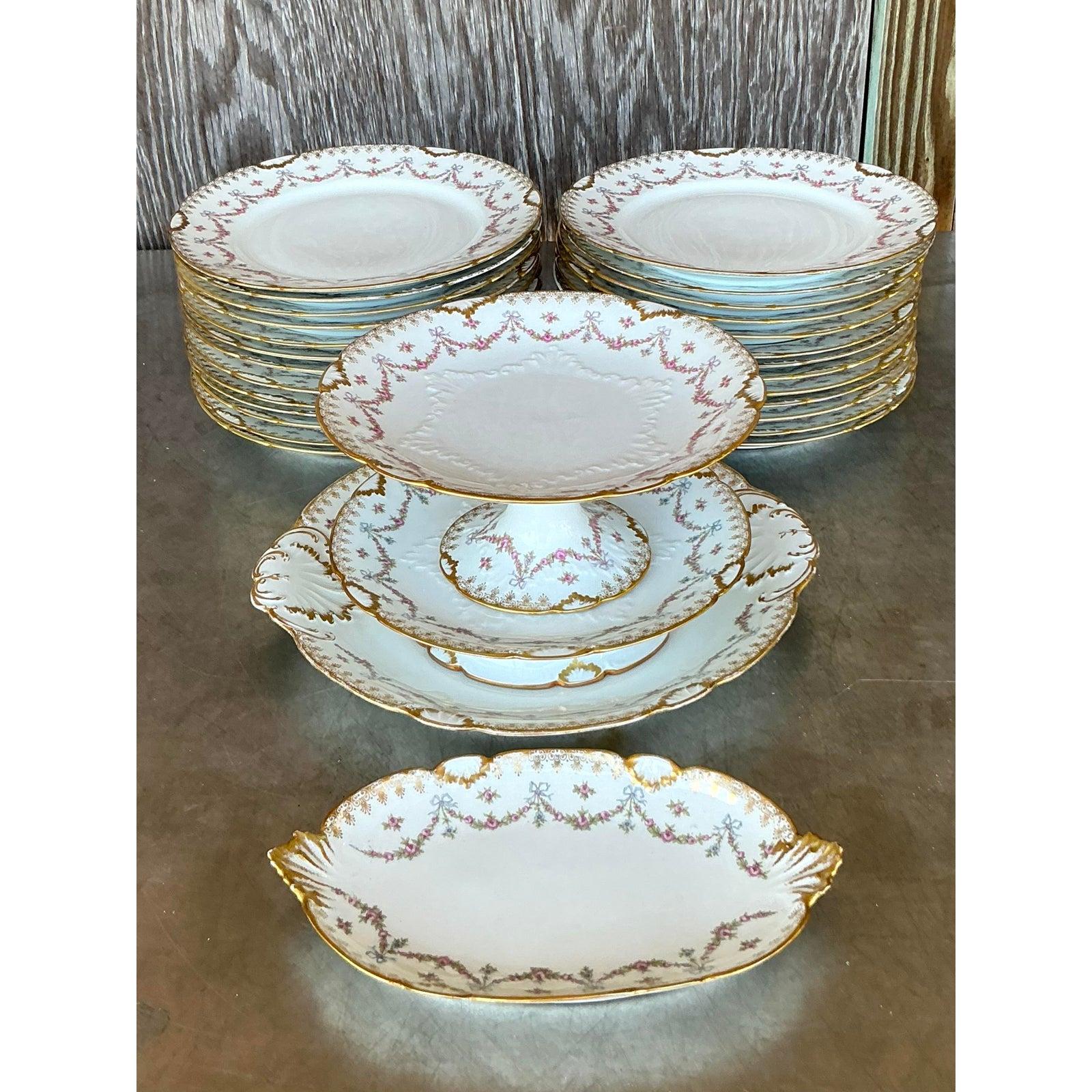 Vajilla Vintage Regency Limoges Swag - Lote de 30 en venta 3