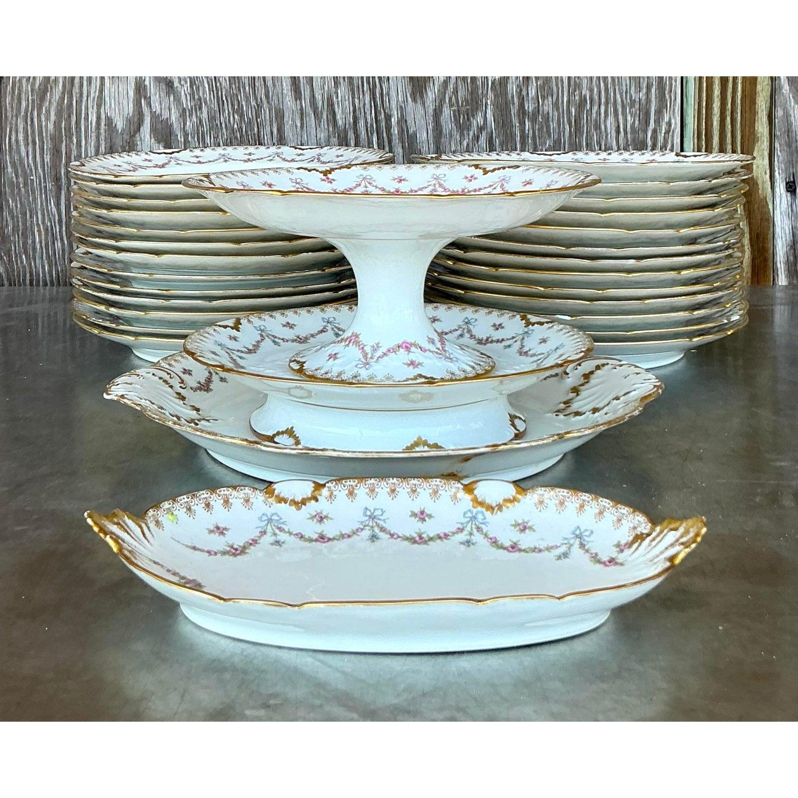 Vajilla Vintage Regency Limoges Swag - Lote de 30 en venta 1